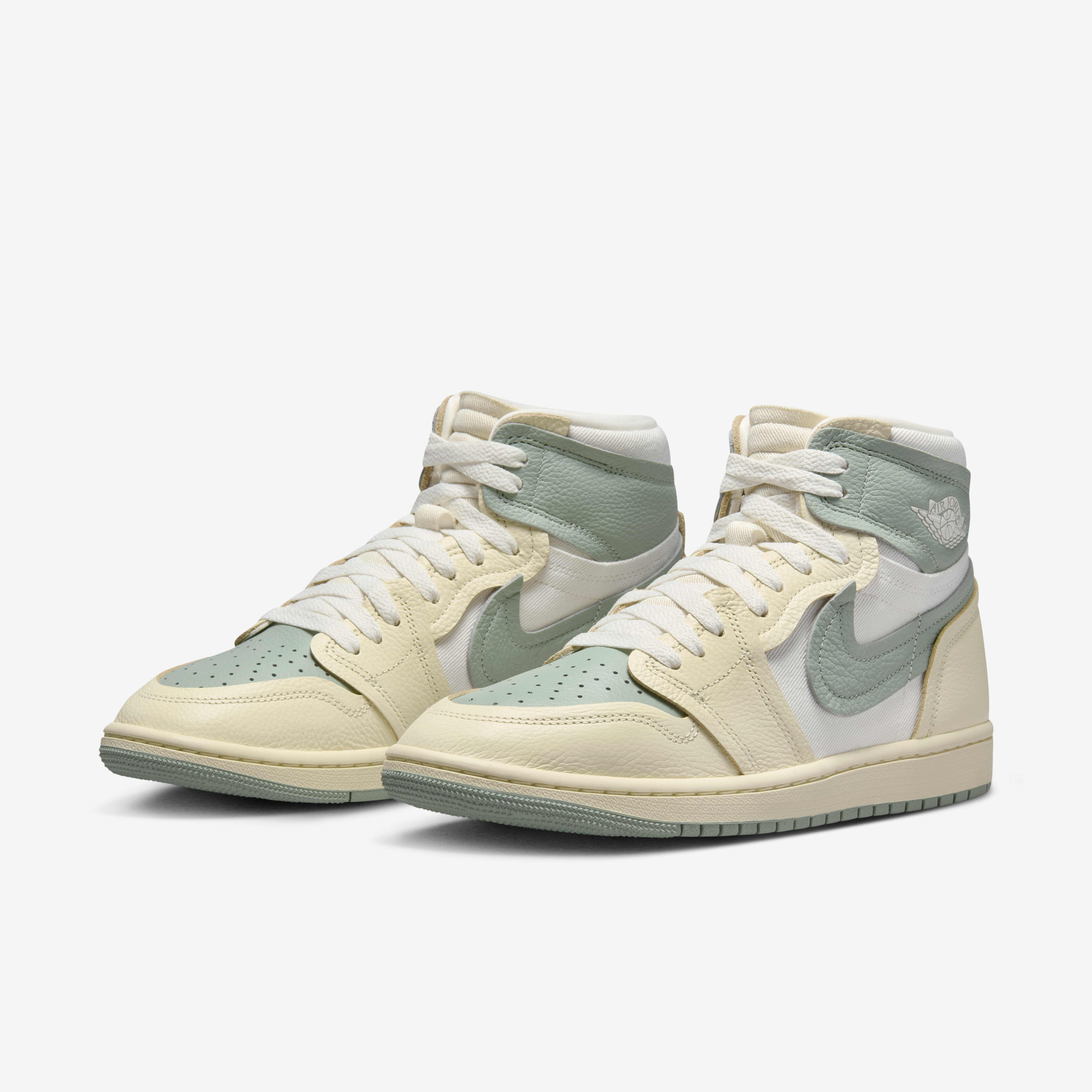 Air Jordan 1 High Method of Make image number 4