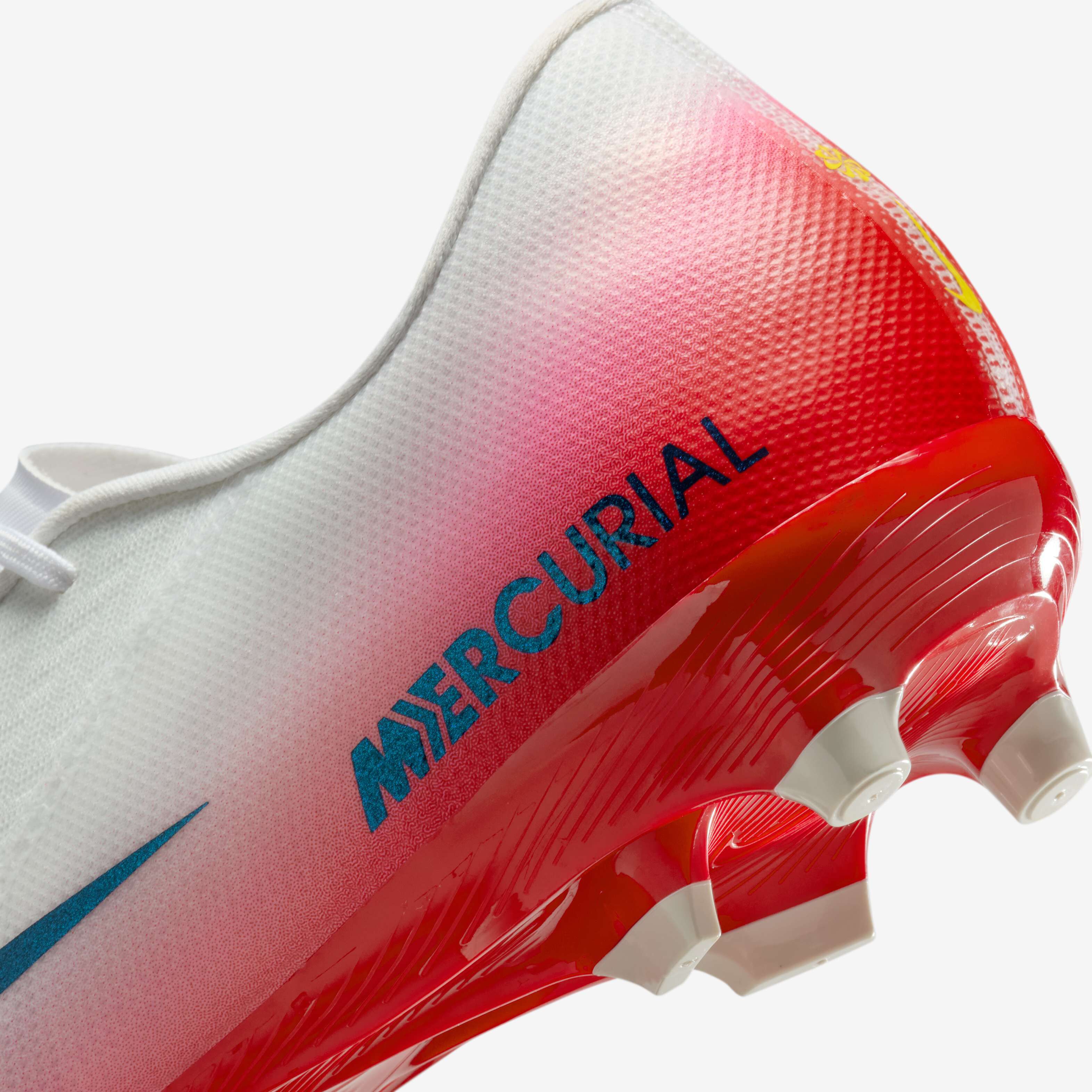 Nike Mercurial Vapor 16 Academy LV8 image number 8