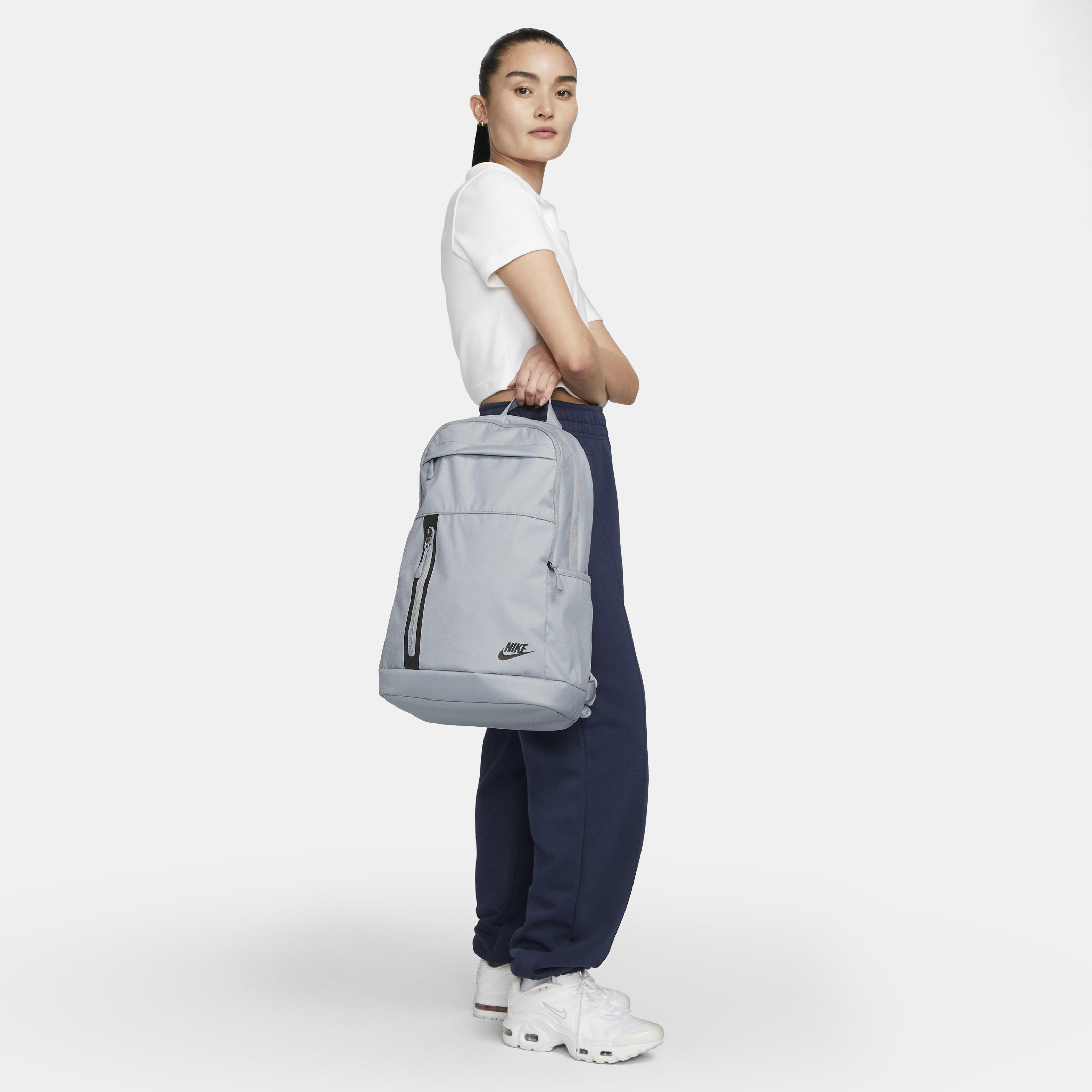 Nike Premium image number 9