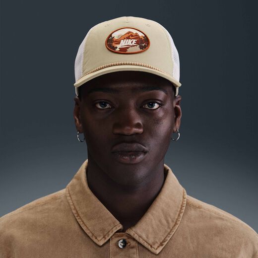 أساسيات الصيف-نايكي, نايكي رايز, قبعة تراكر للأنشطة الخارجية