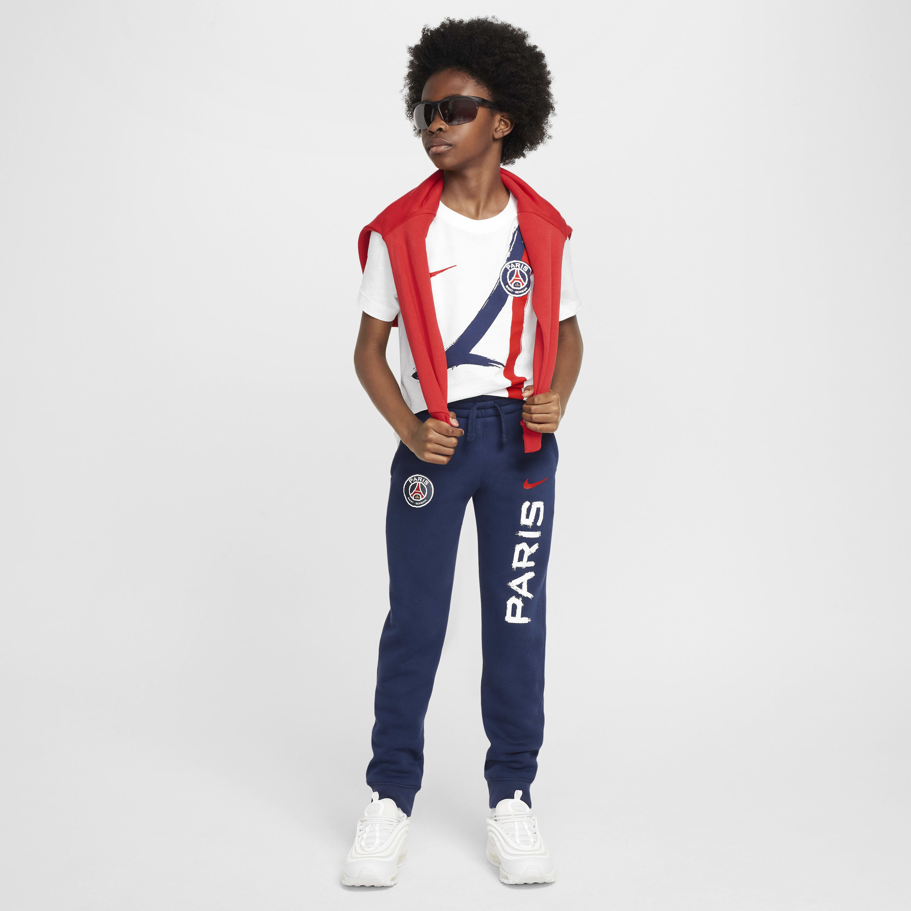 Paris Saint-Germain Away image number 7