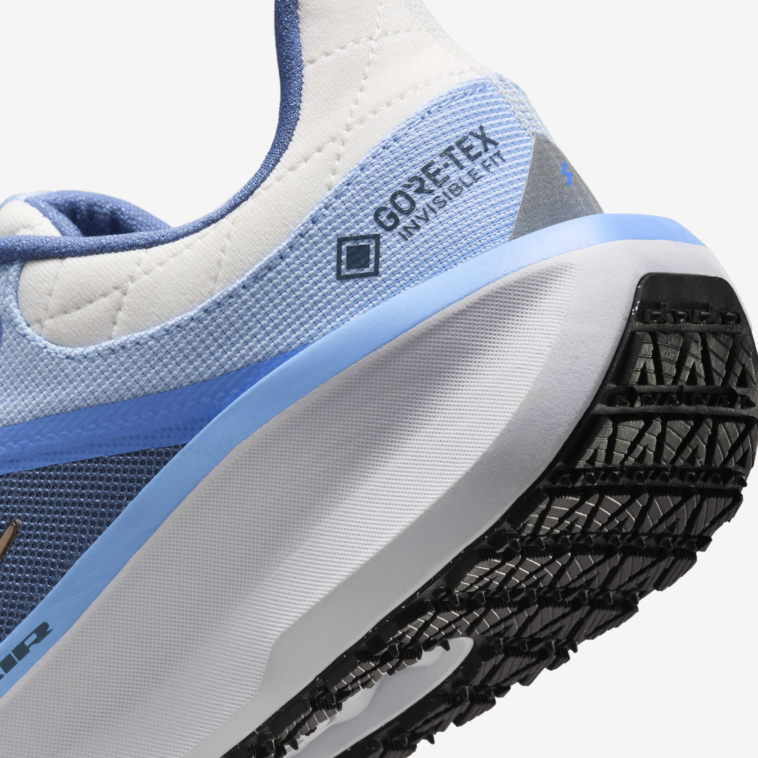 نايكي وينفلو 11 GORE-TEX image number 7