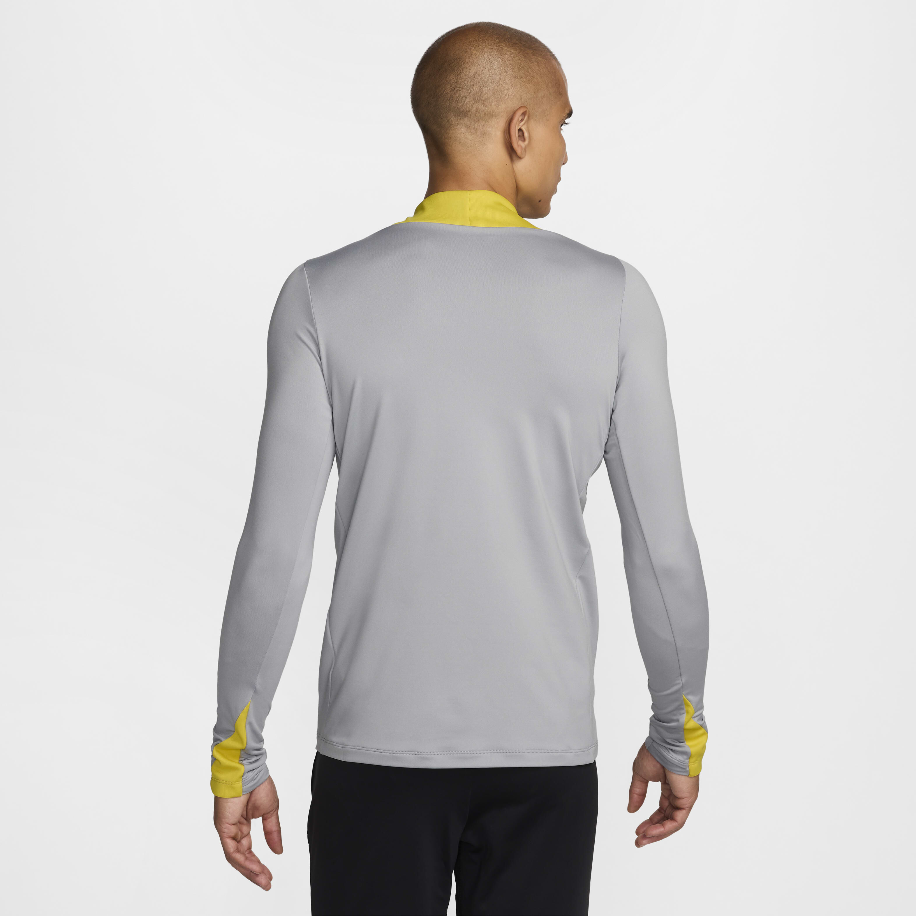 Liverpool F.C. Strike Third image number 1