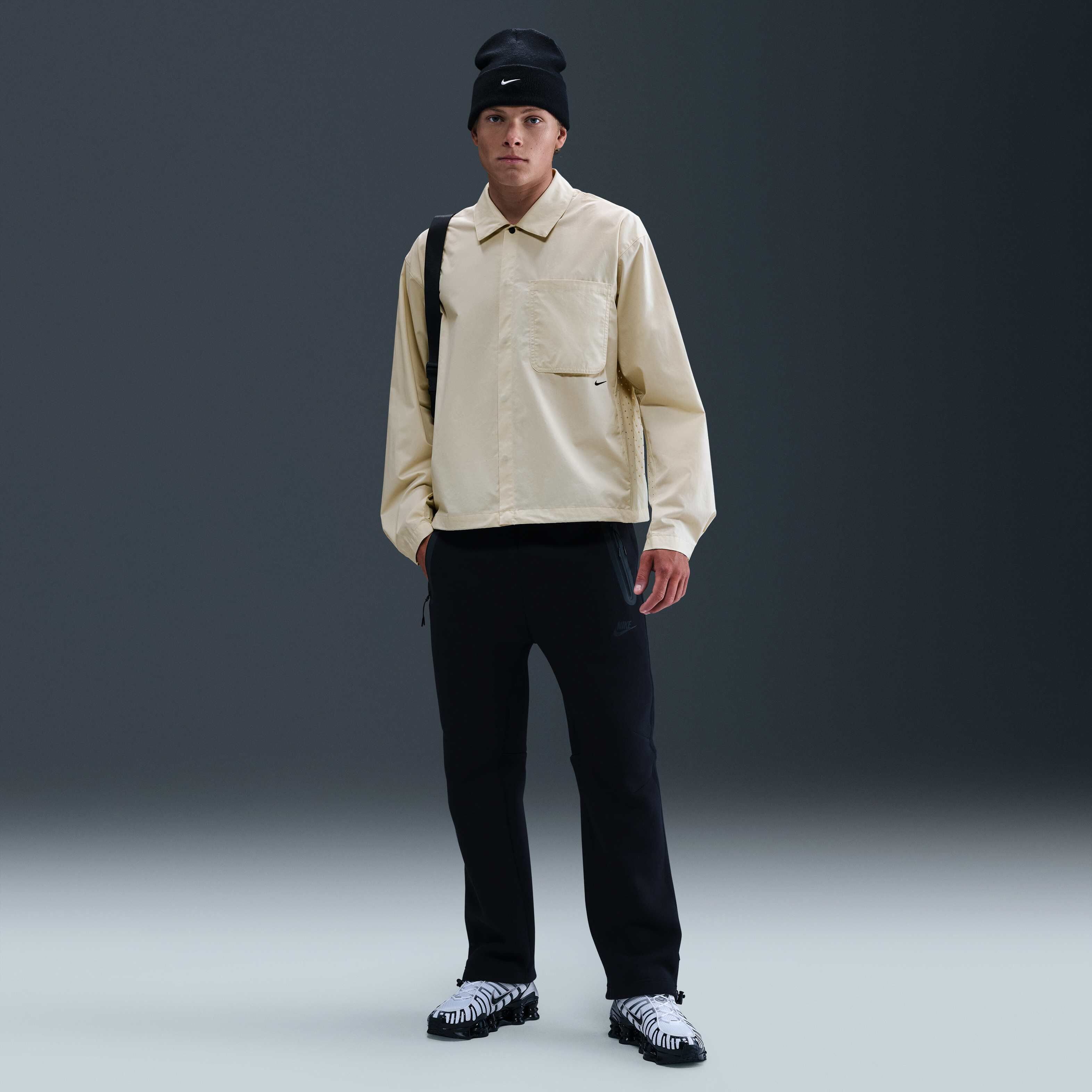 Nike Sportswear Tech image number 3