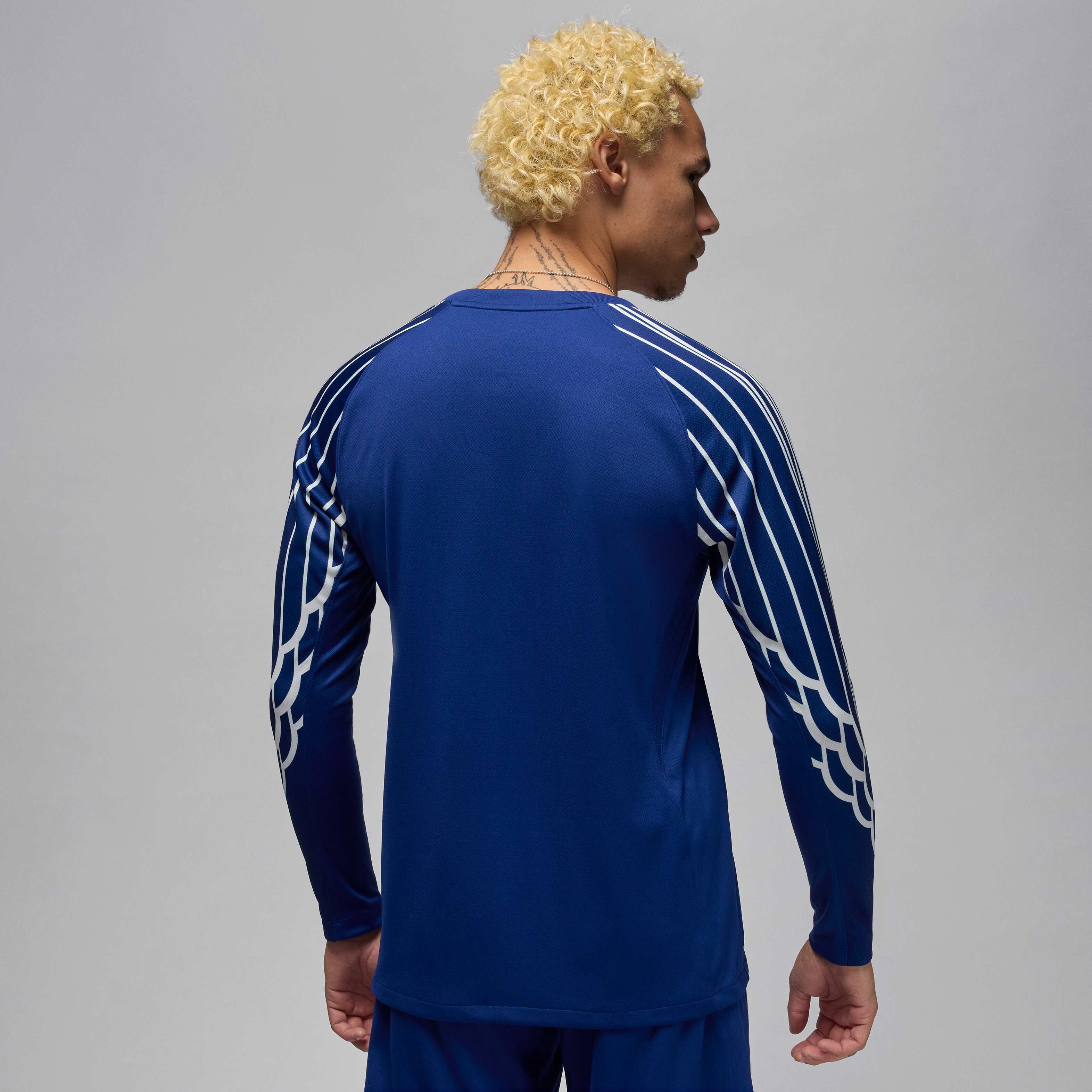 Paris Saint-Germain 2024/25 Stadium Fourth image number 1