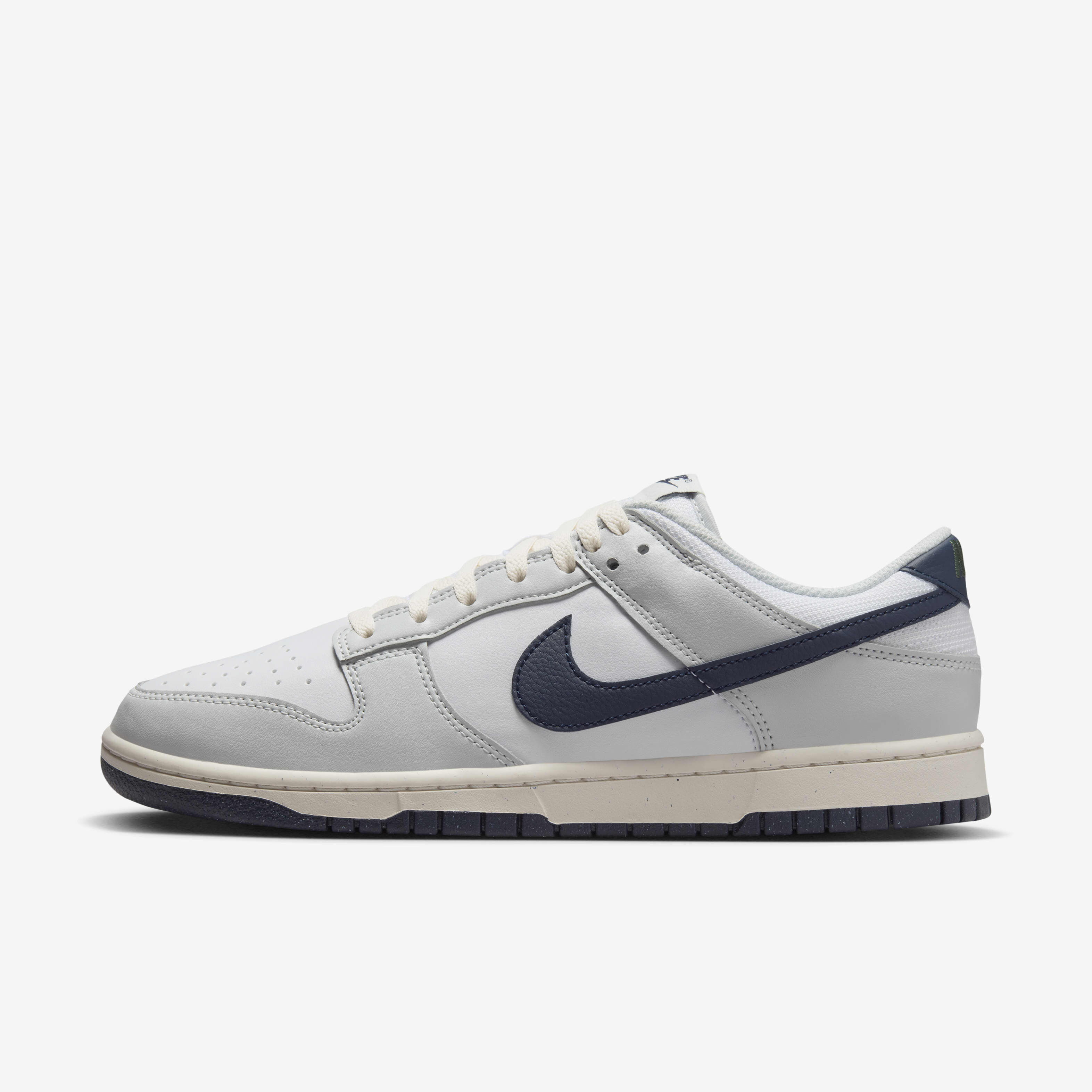 靴 NIKE DUNK LOW PRM 10 (UK 9) Amazon.com | Nike Dunk Low Men's Shoes Size - 9 | Basketball