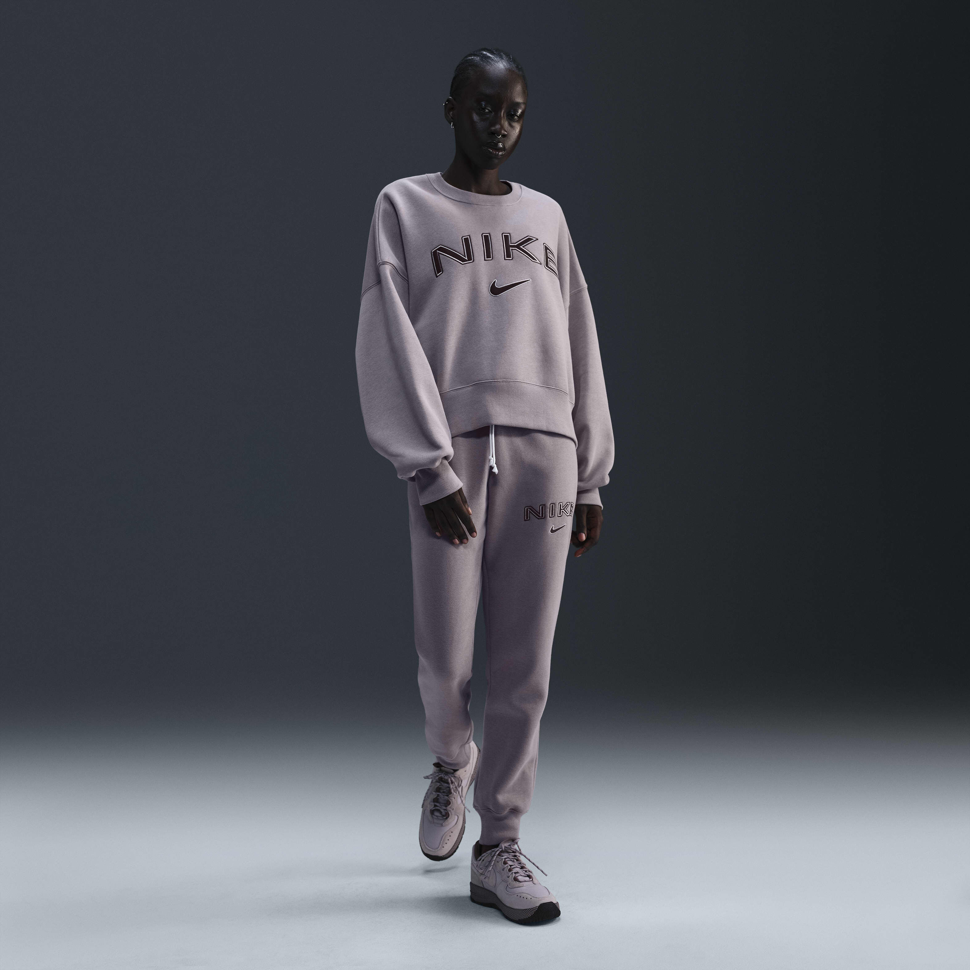 Nike logo tracksuit cheap