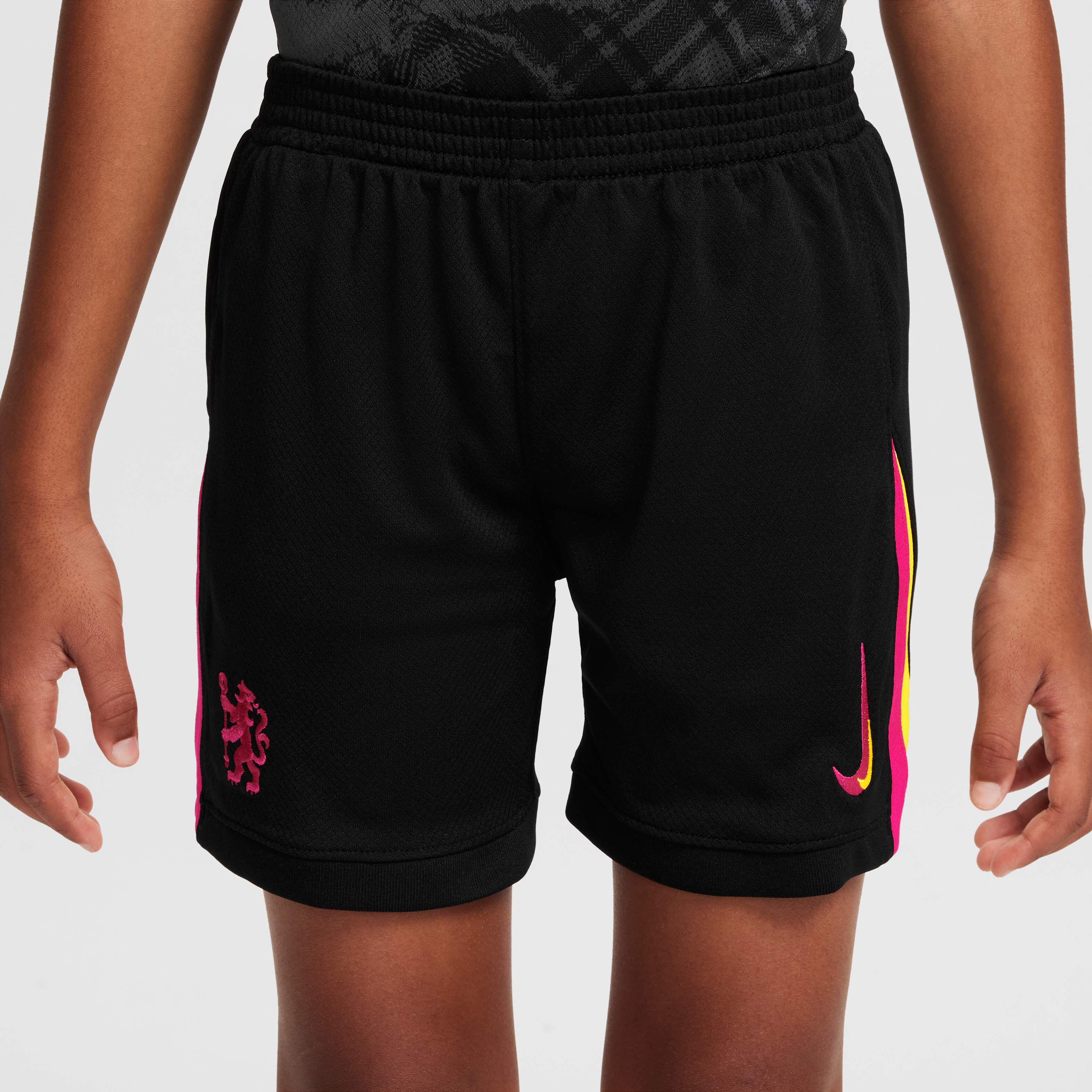 Chelsea F.C. 2024/25 Stadium Third image number 9