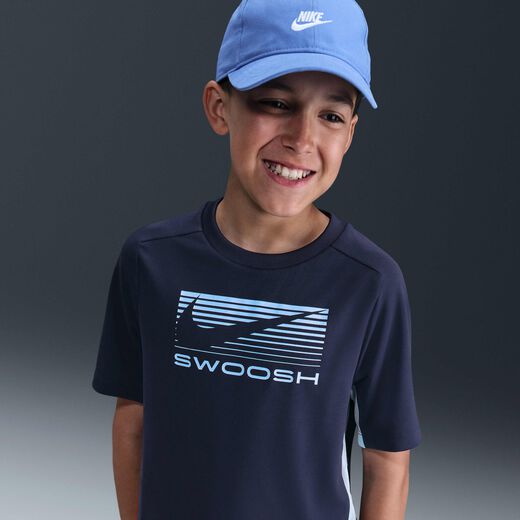 نايكي مالتي