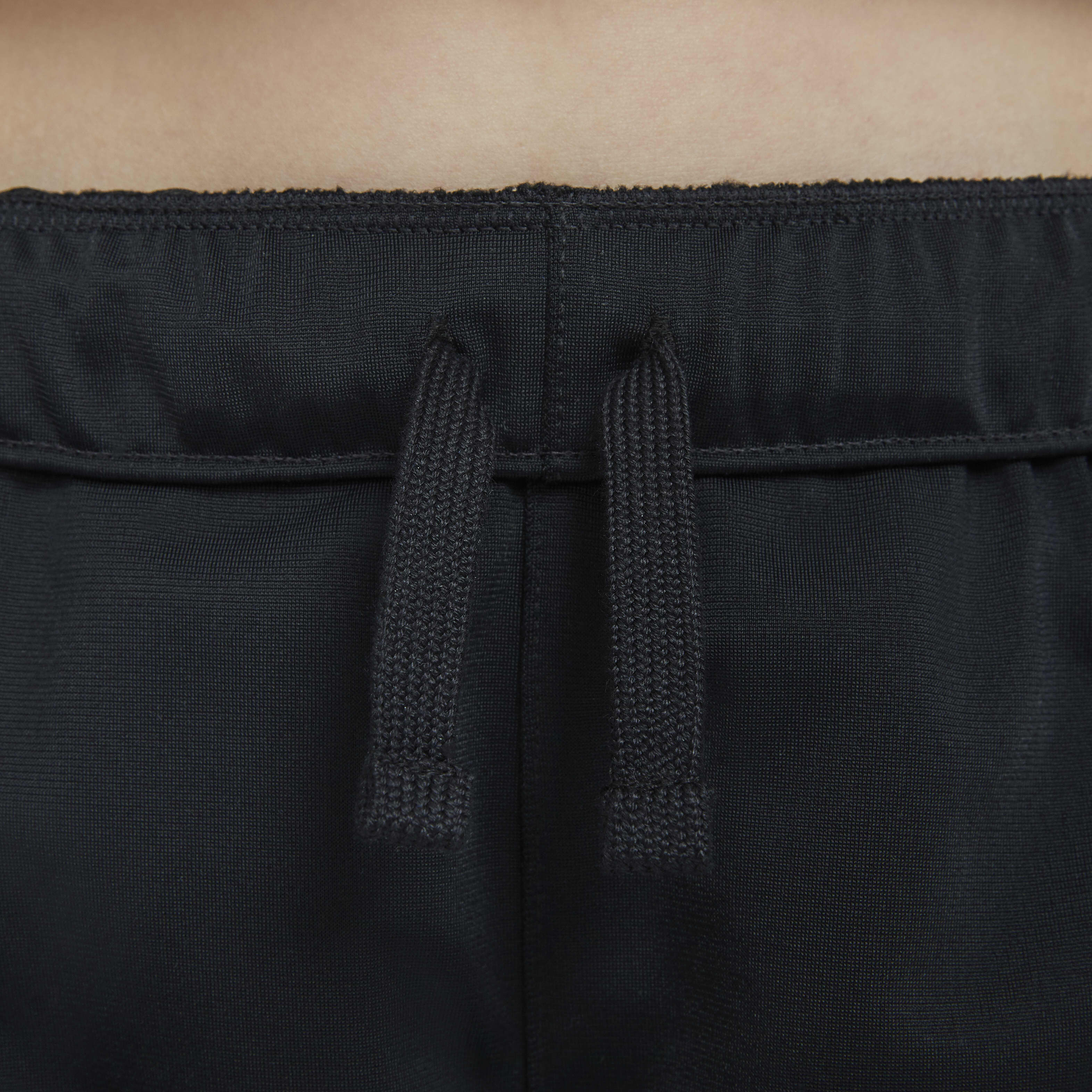 نايكي سبورتسوير image number 7