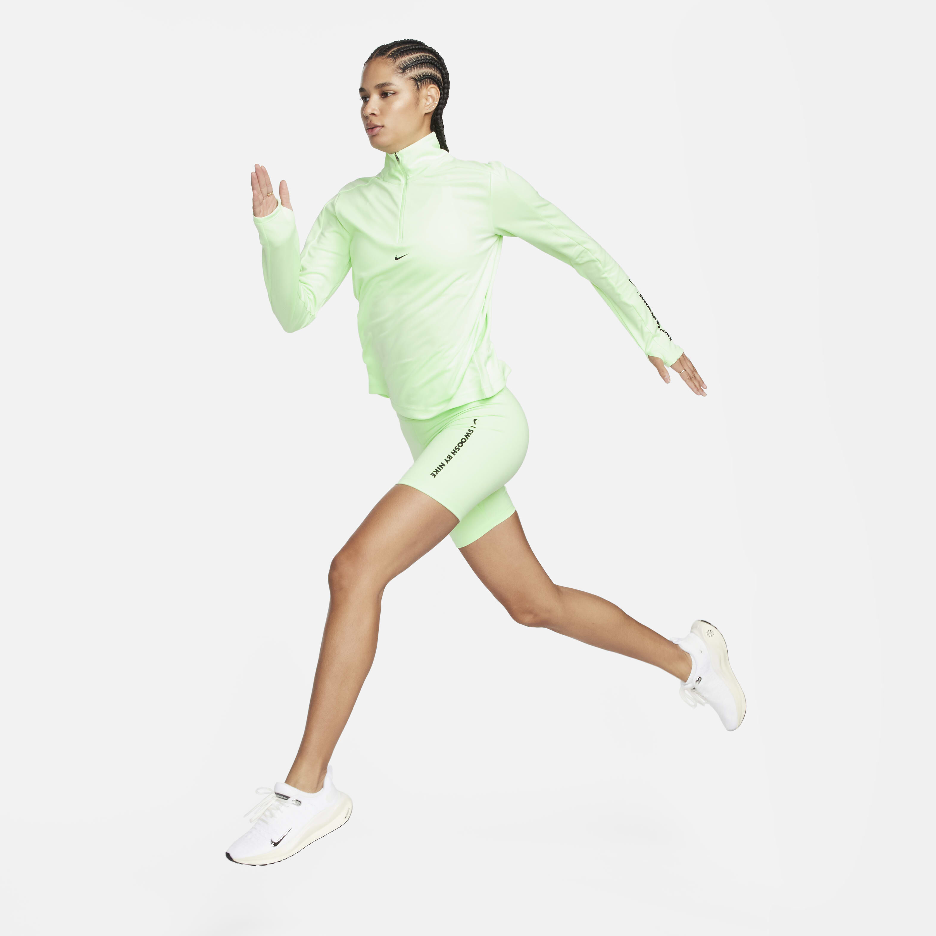 نايكي بيسر image number 5