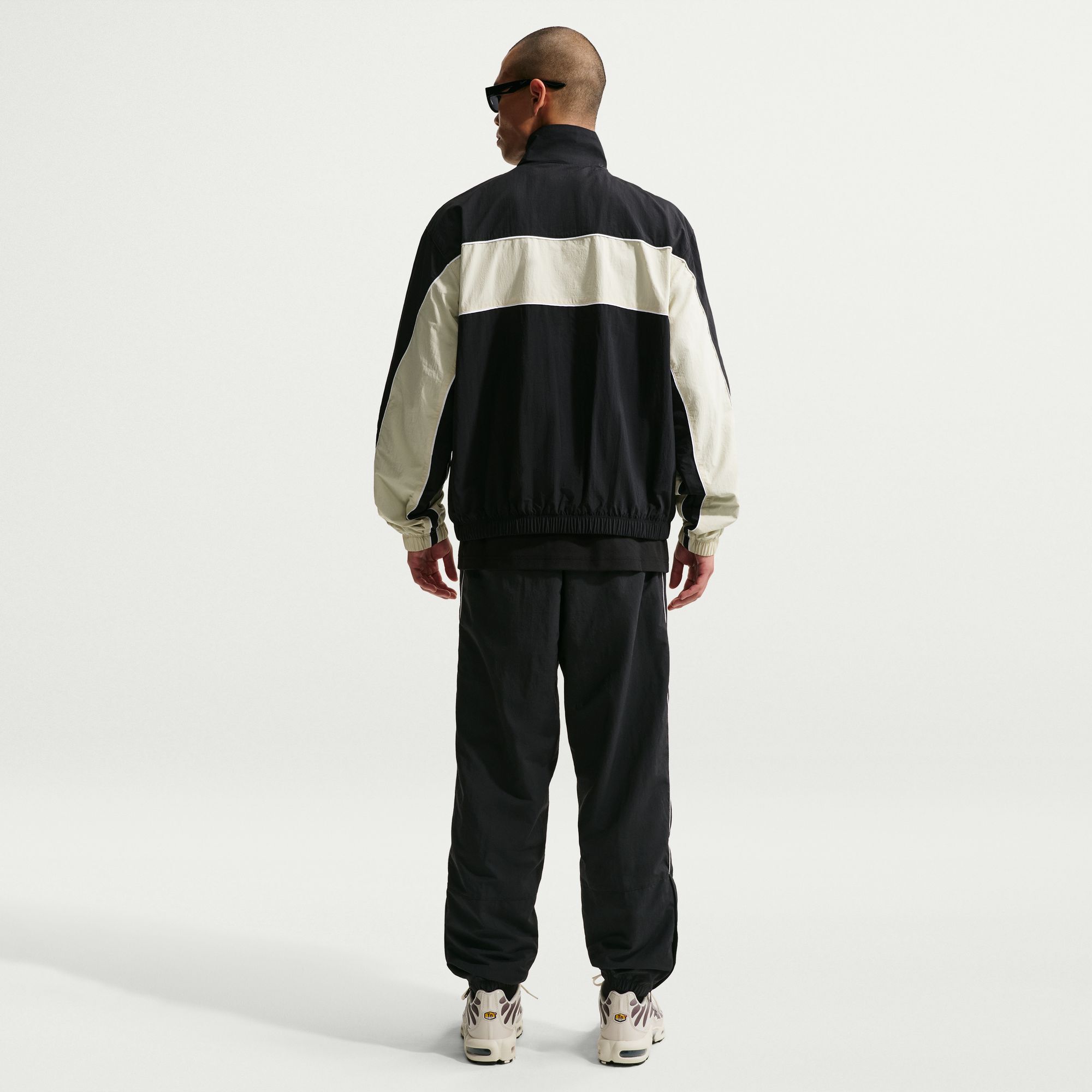 Nike Sportswear Club image number 1