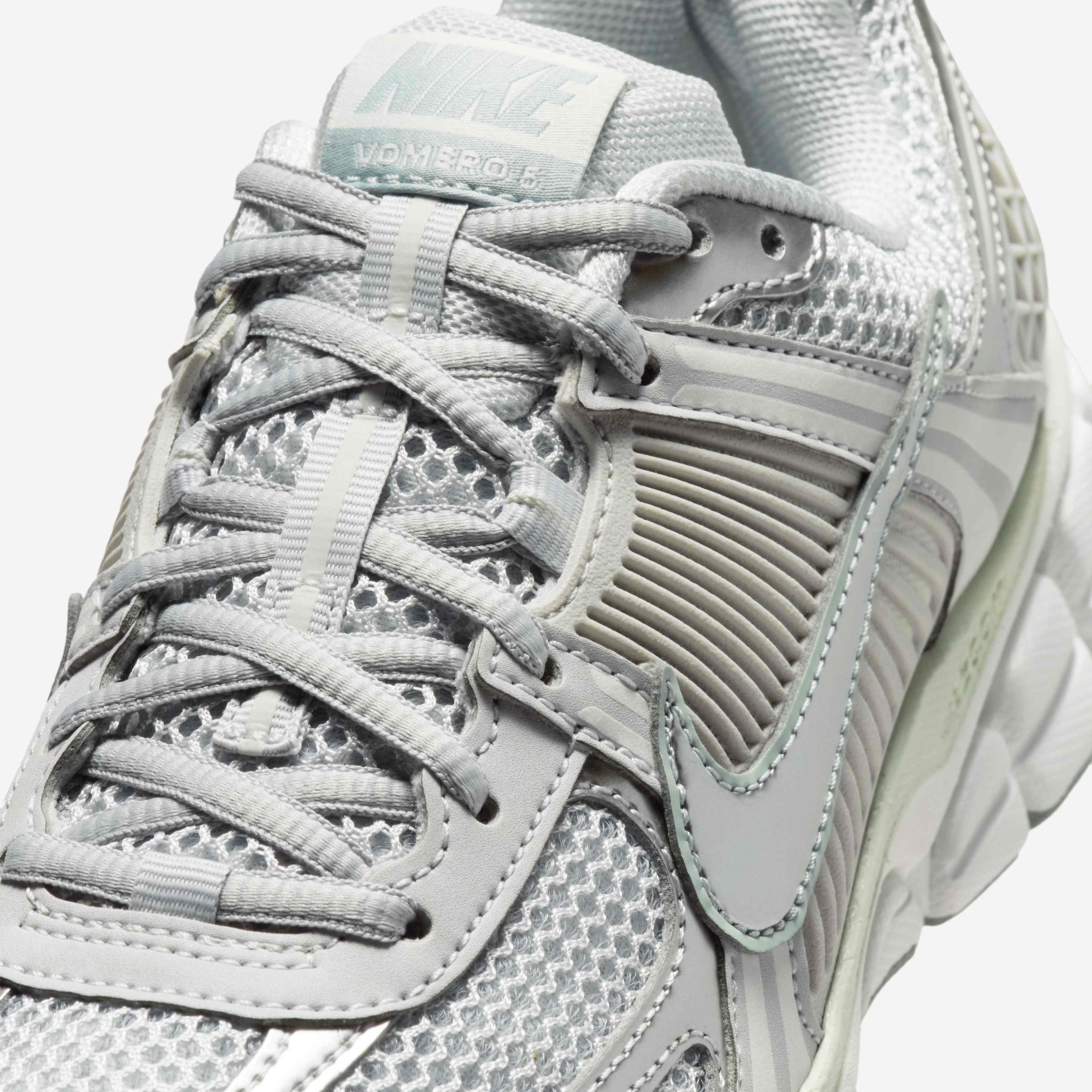 Nike Zoom Vomero 5 image number 6