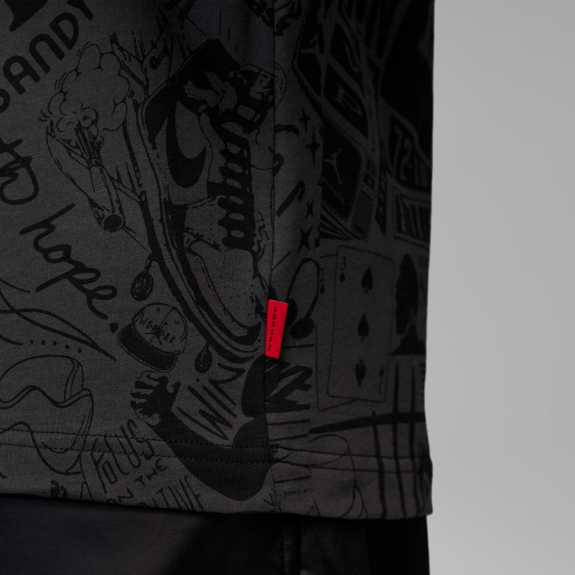 Zoom image