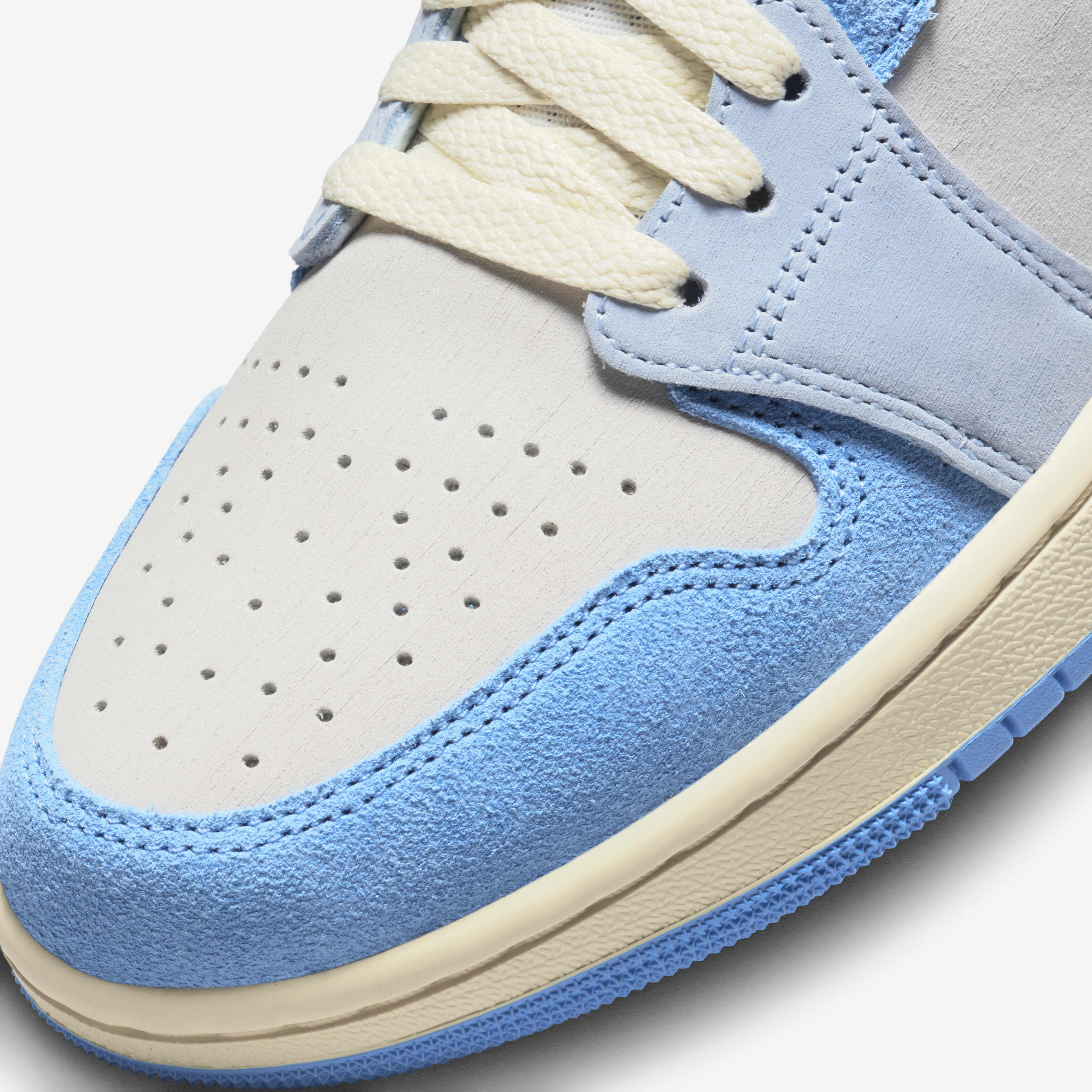 Air Jordan 1 Zoom CMFT 2 image number 6