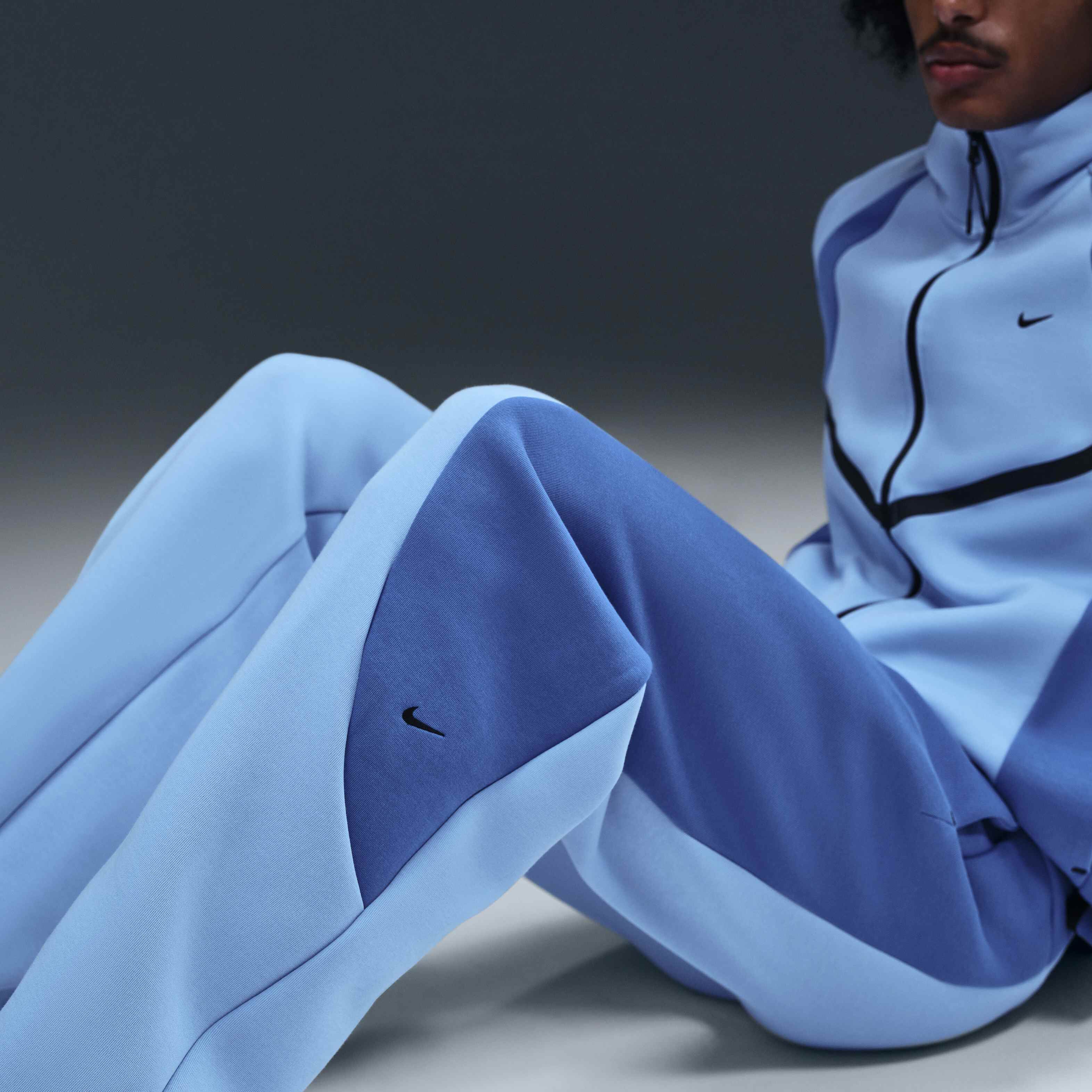 Nike Tech image number 4