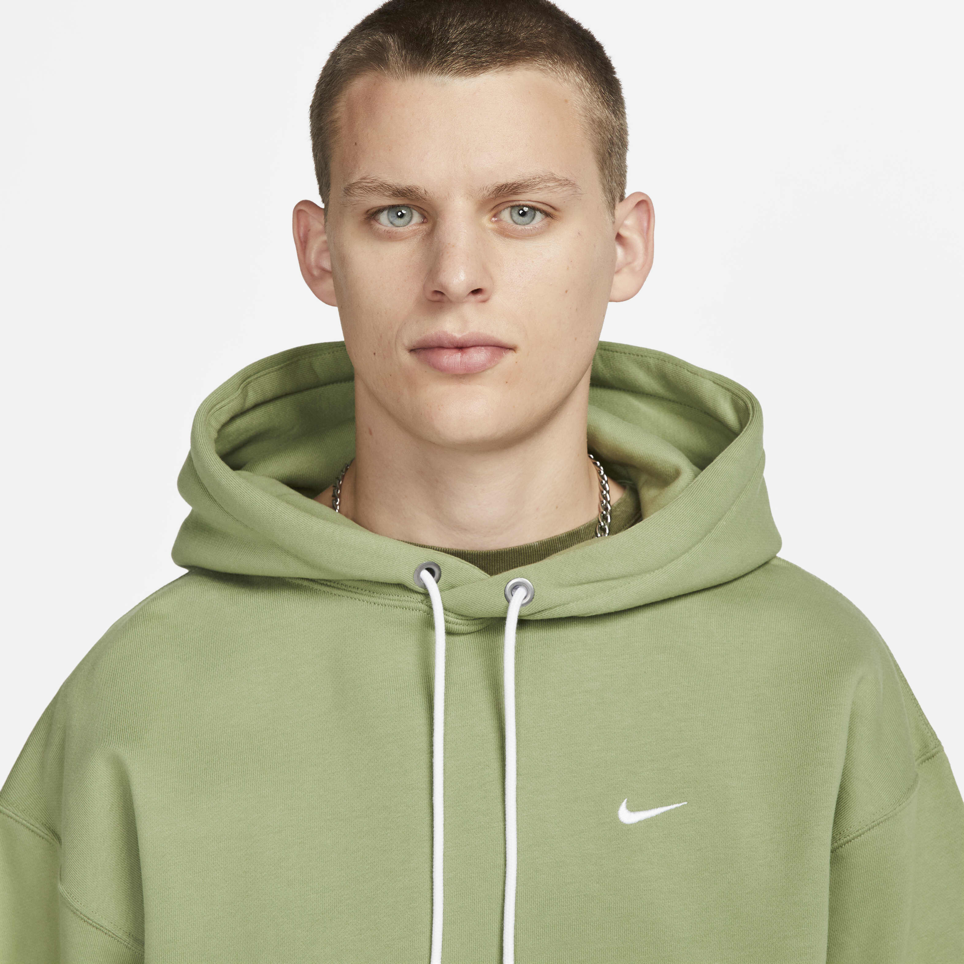 نايكي سولو سووش image number 2