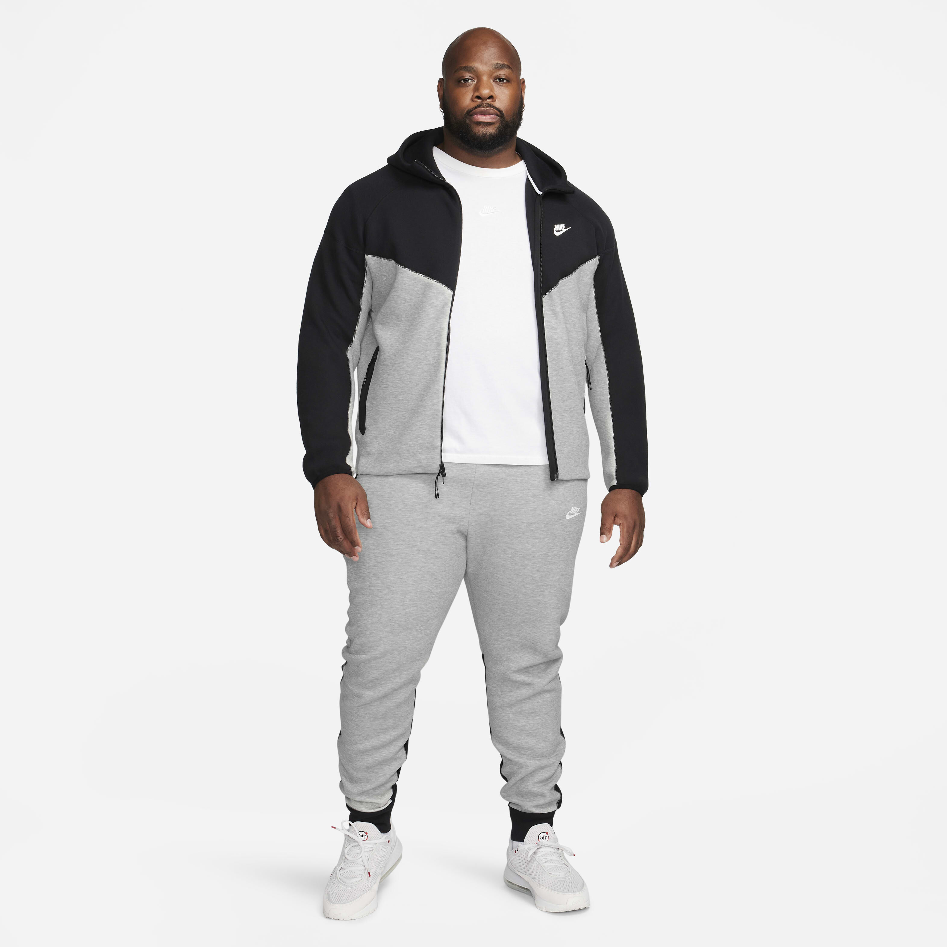 Nike tracksuit windrunner outlet