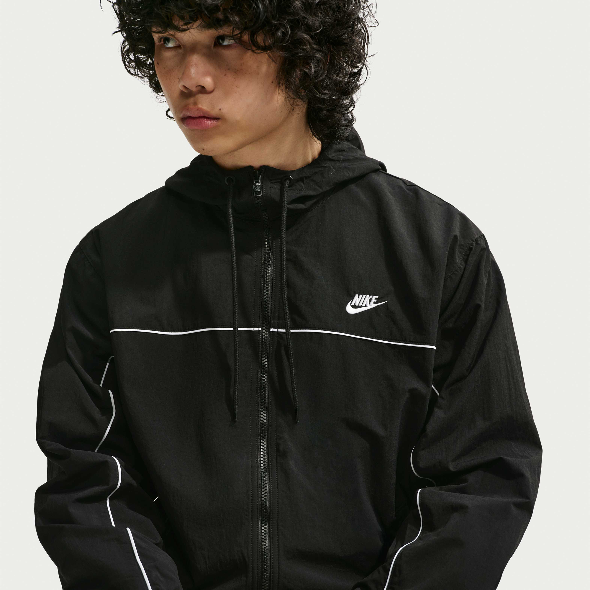 Zoom image