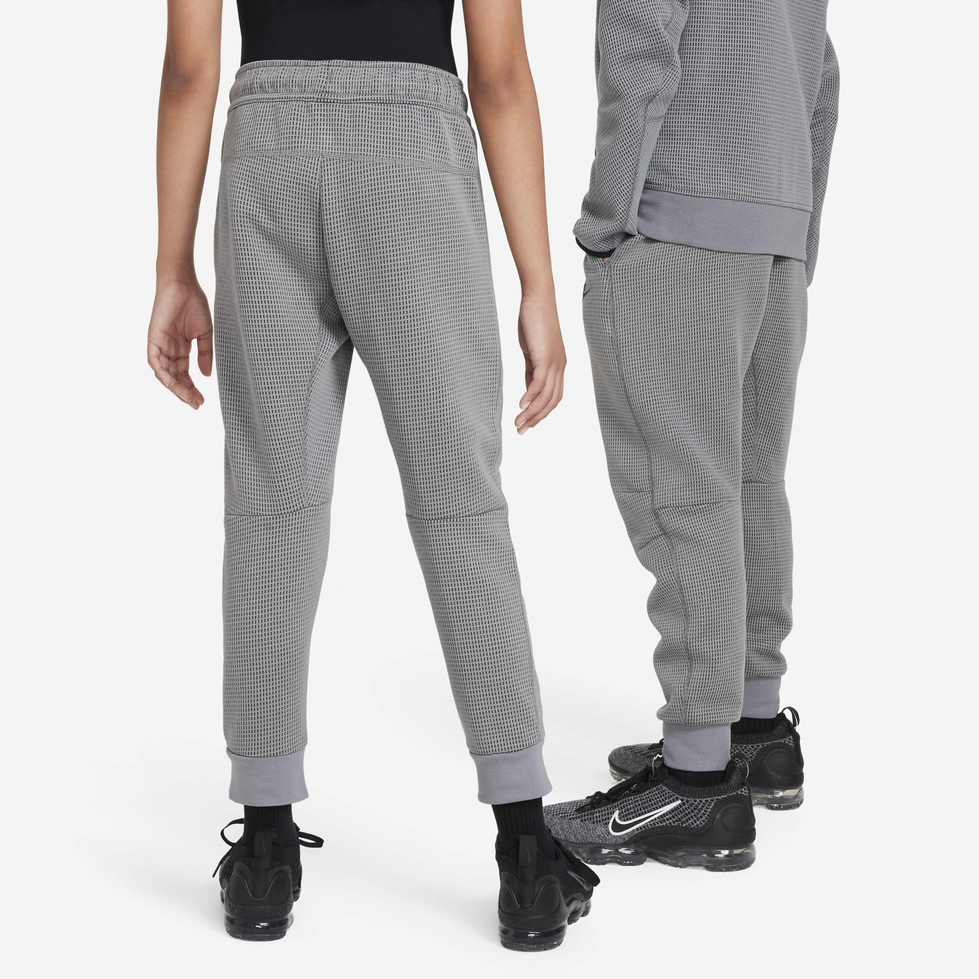Nike Sportswear Tech Fleece image number 1