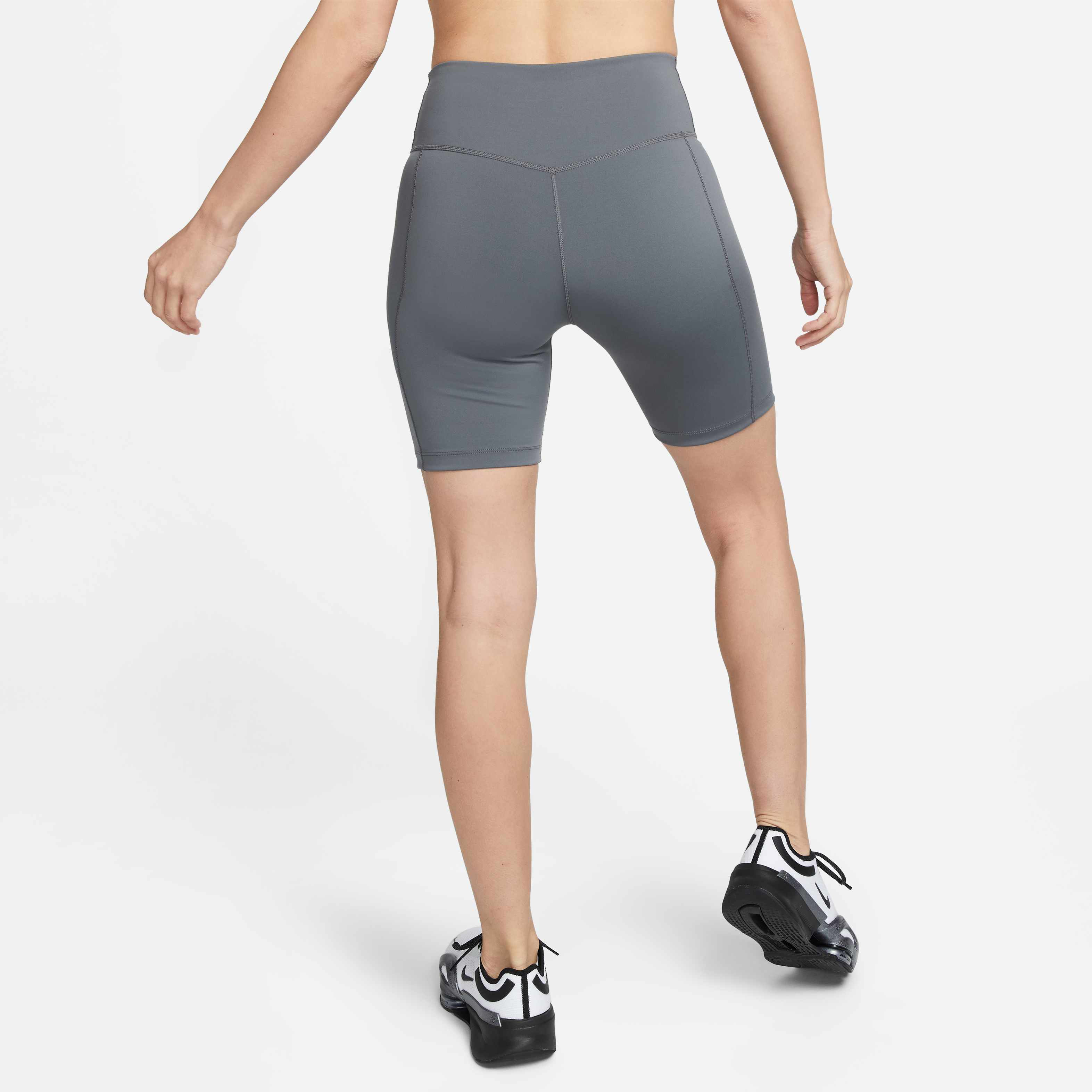 نايكي ون ليك بروتكشن: بيريود image number 2