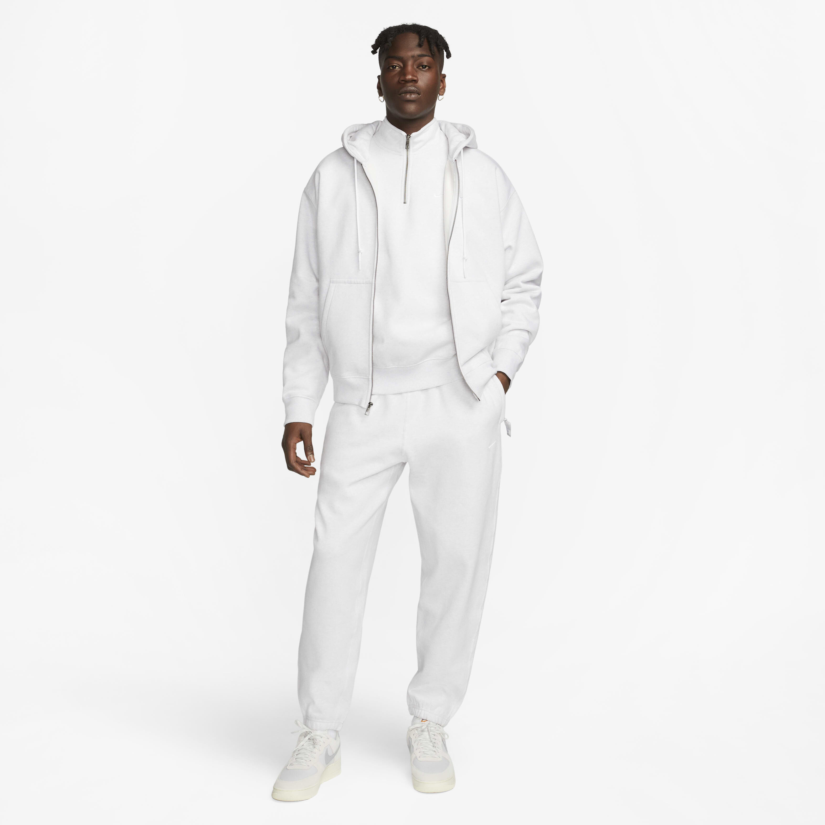 نايكي سولو سووش image number 5