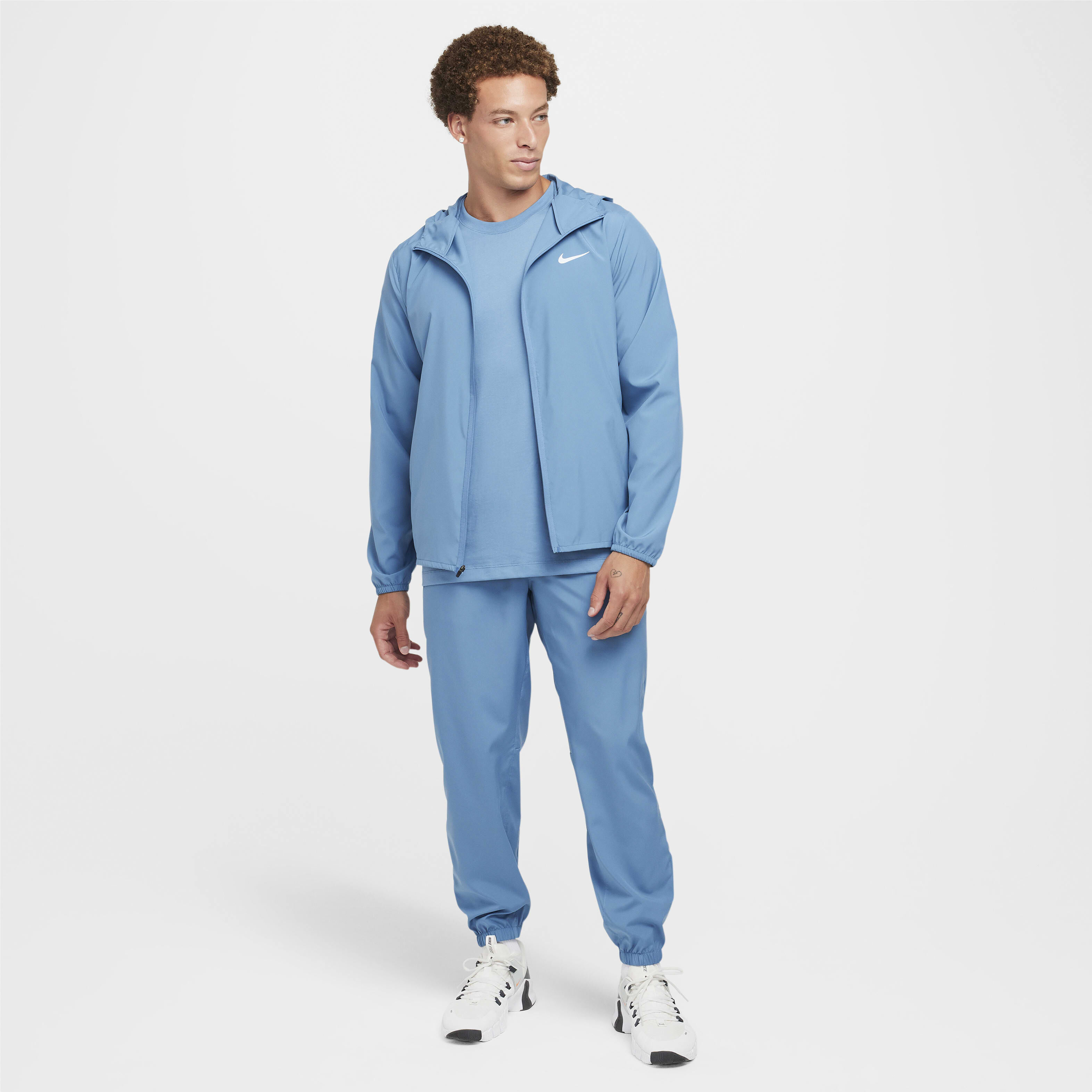 Buy Nike Form Men's Dri-FIT Hooded Versatile Jacket - Aegean Storm