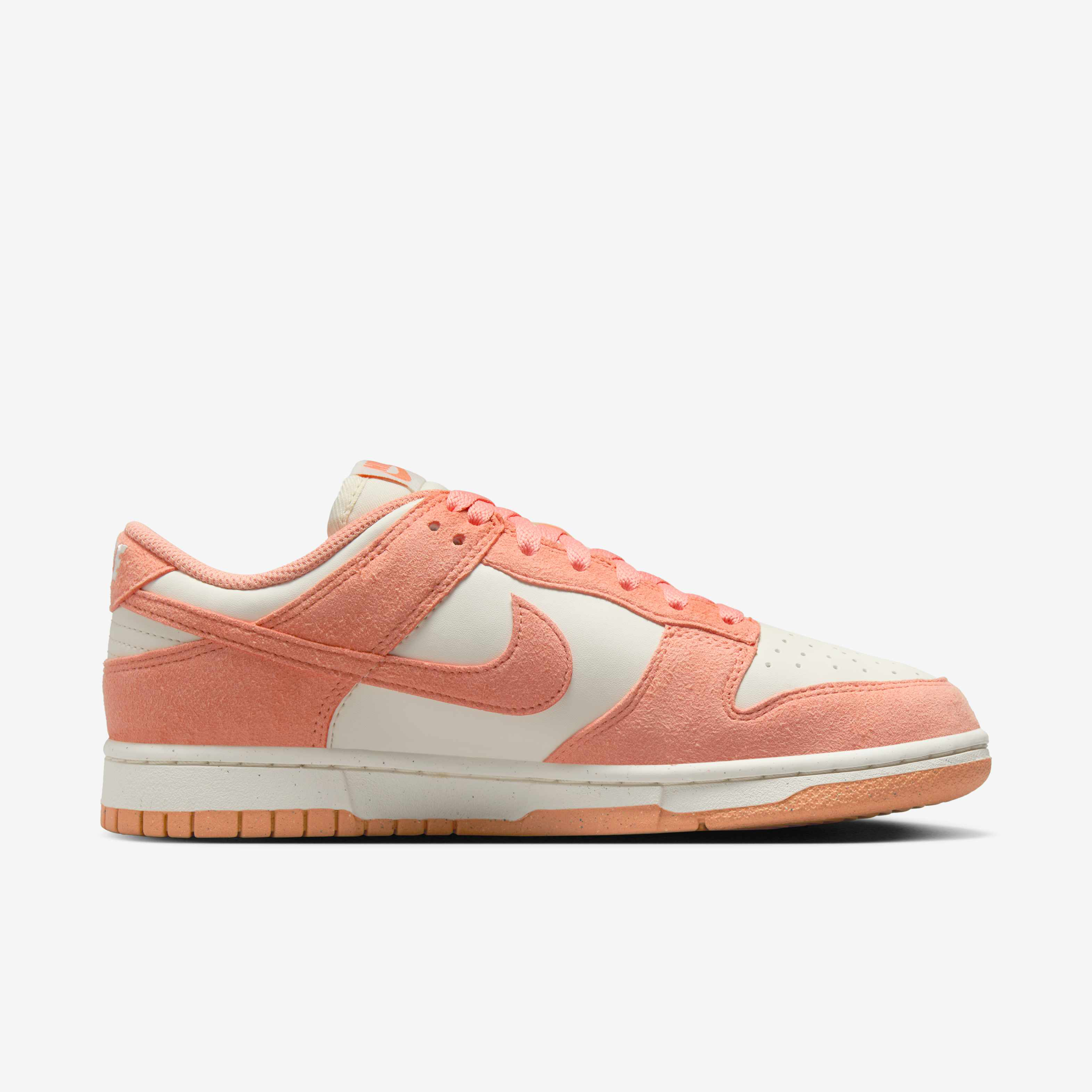 Nike Dunk Low image number 2