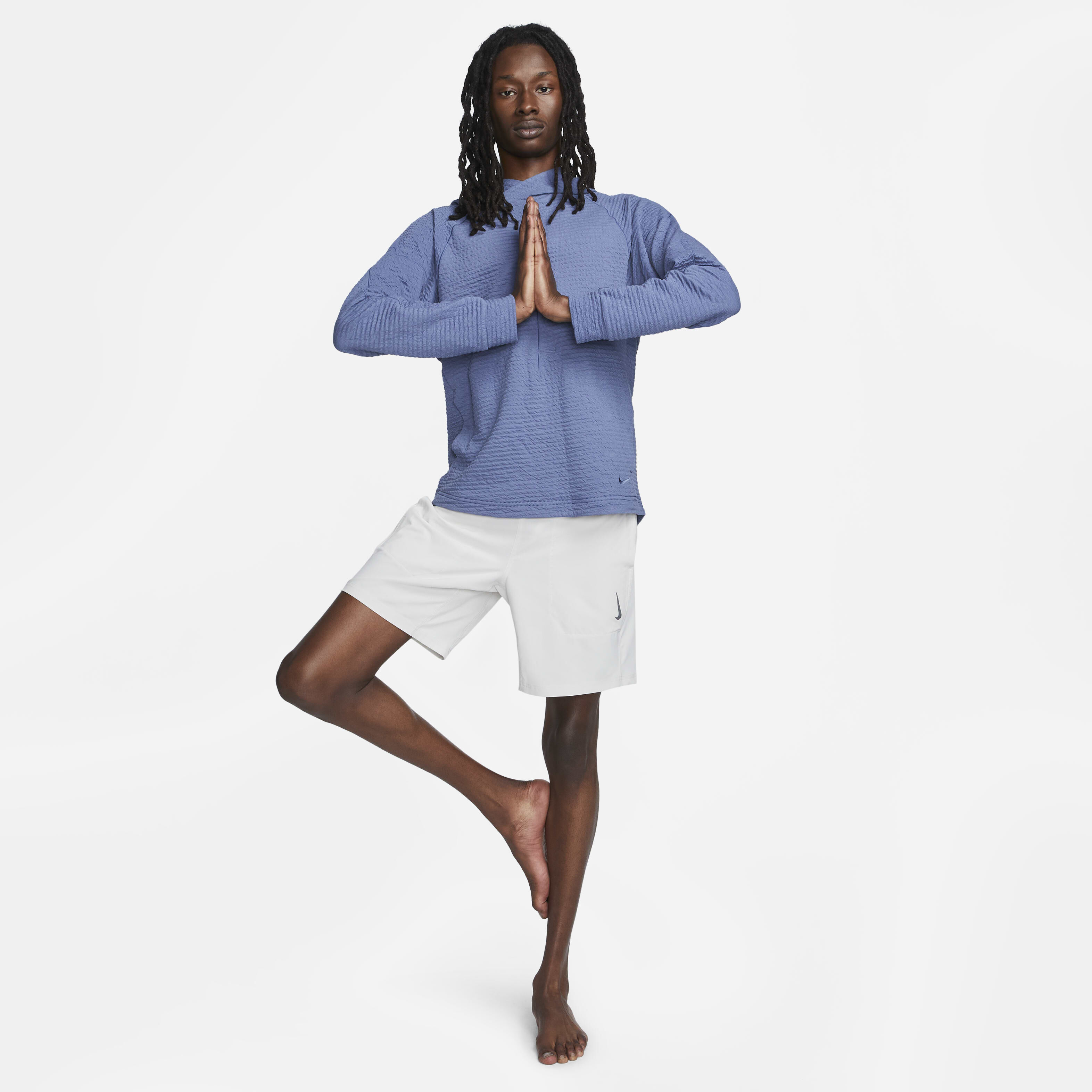 نايكي يوغا تيكستشر image number 4