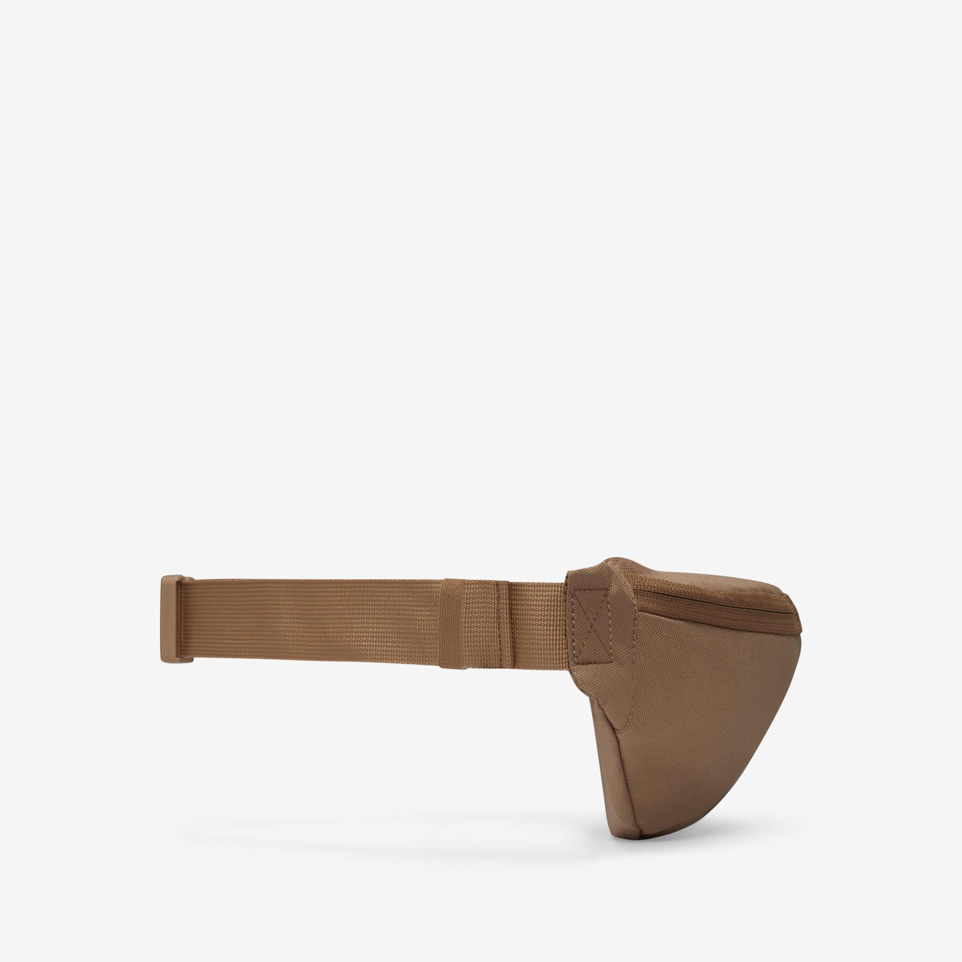 نايكي هيرتج image number 2