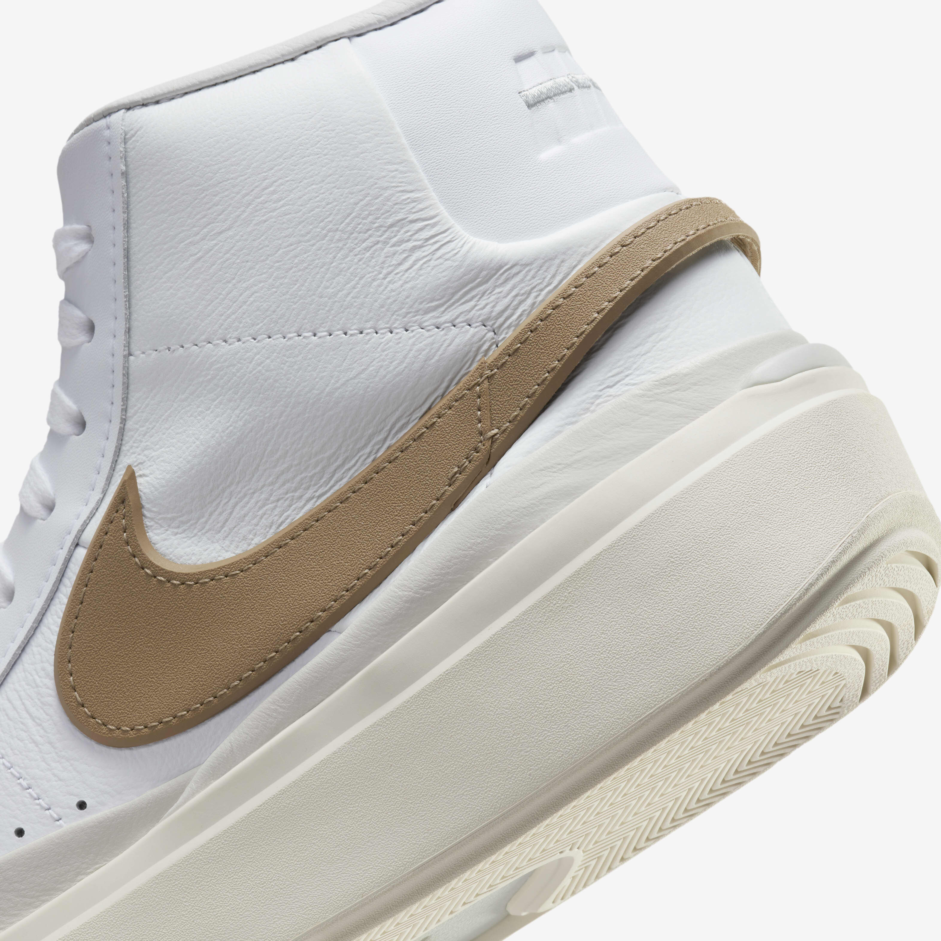 Nike Blazer Phantom Mid image number 7
