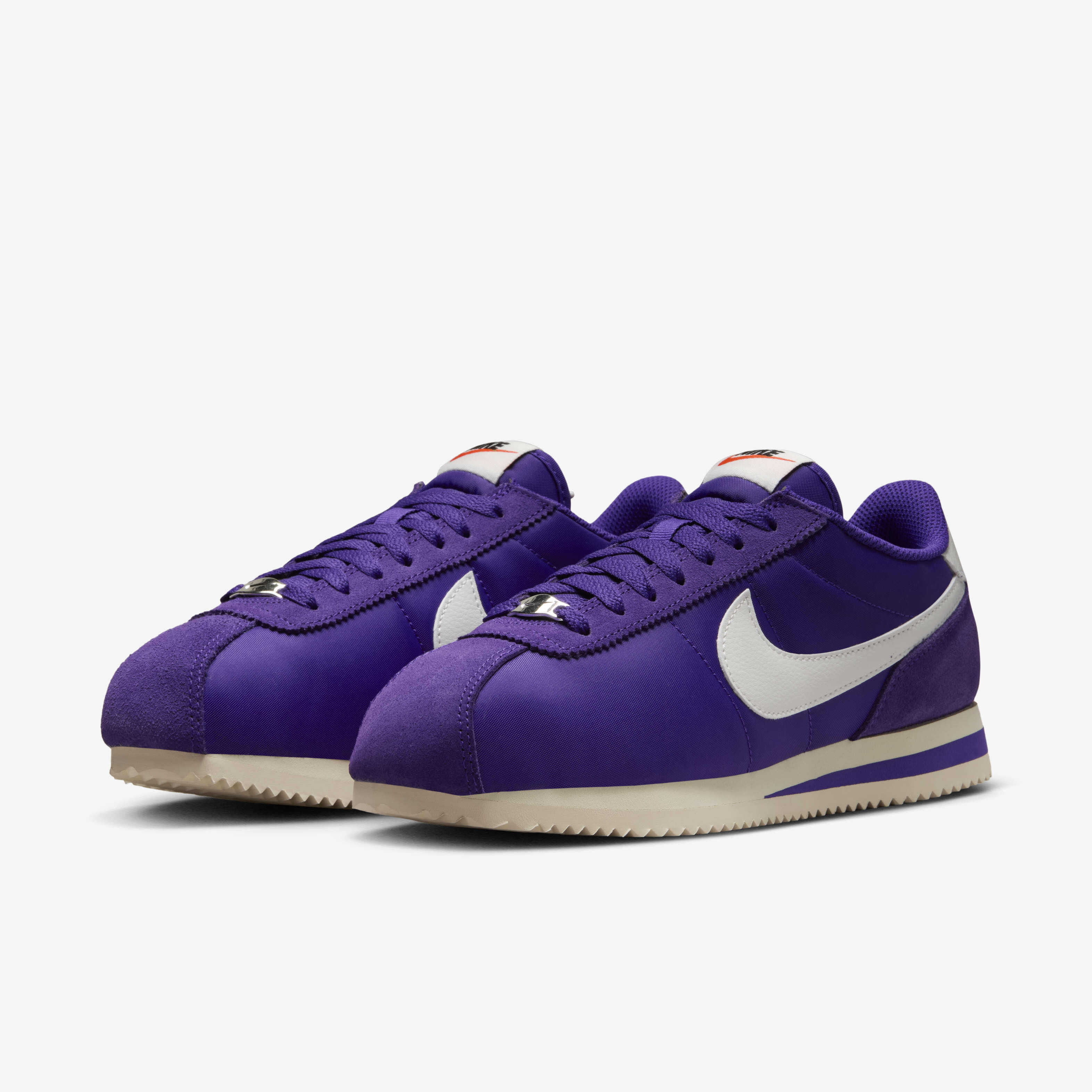 Nike cortez c top