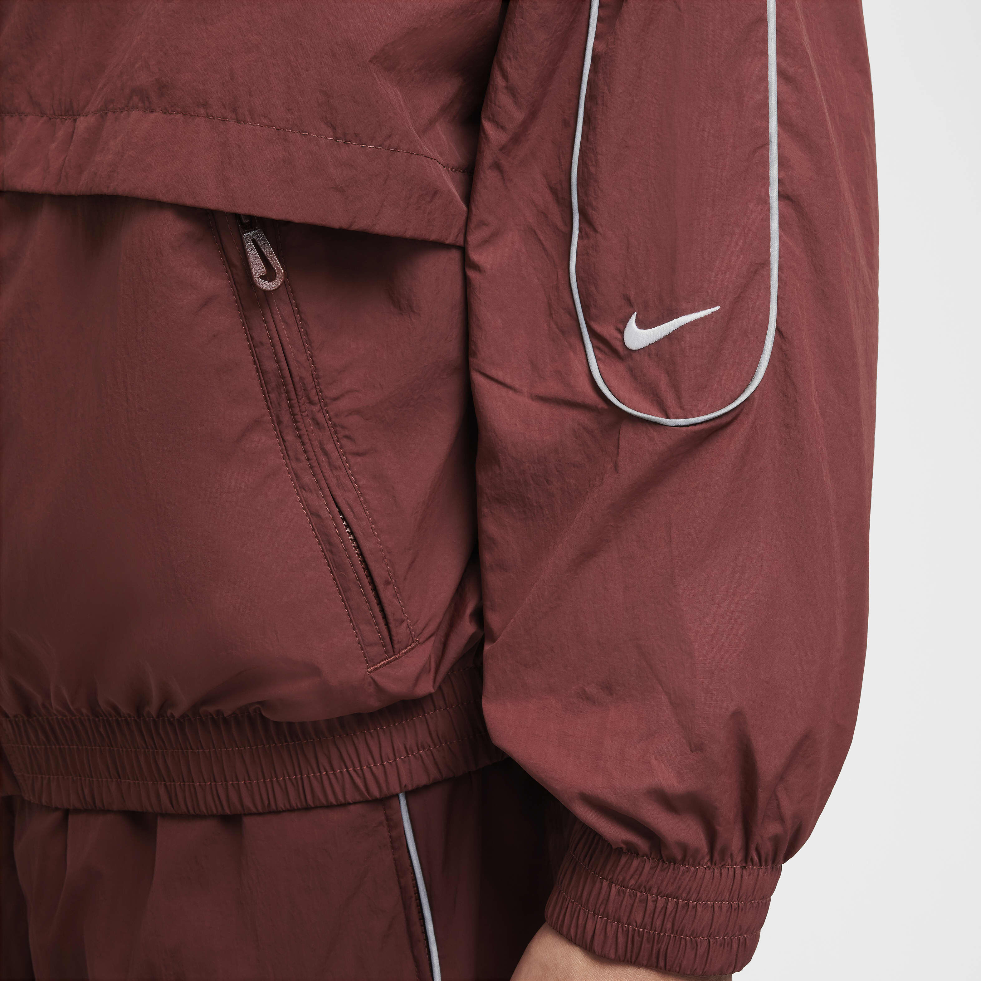 Nike Sportswear Solo Swoosh image number 6