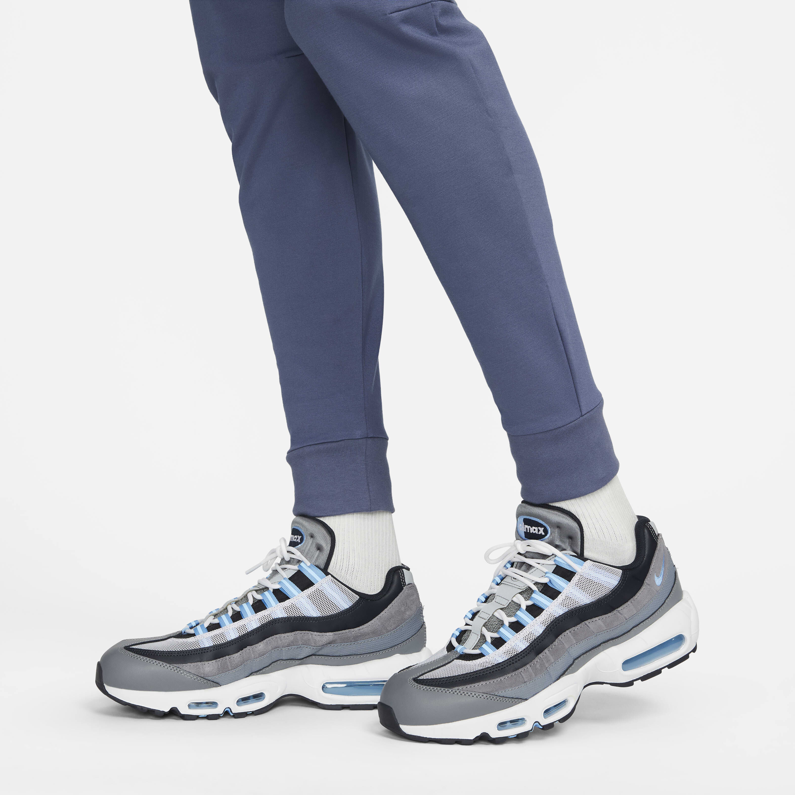 Buy Nike Sportswear Tech Fleece Lightweight Men s Slim Fit Jogger Tracksuit Bottoms Nike Qatar Official