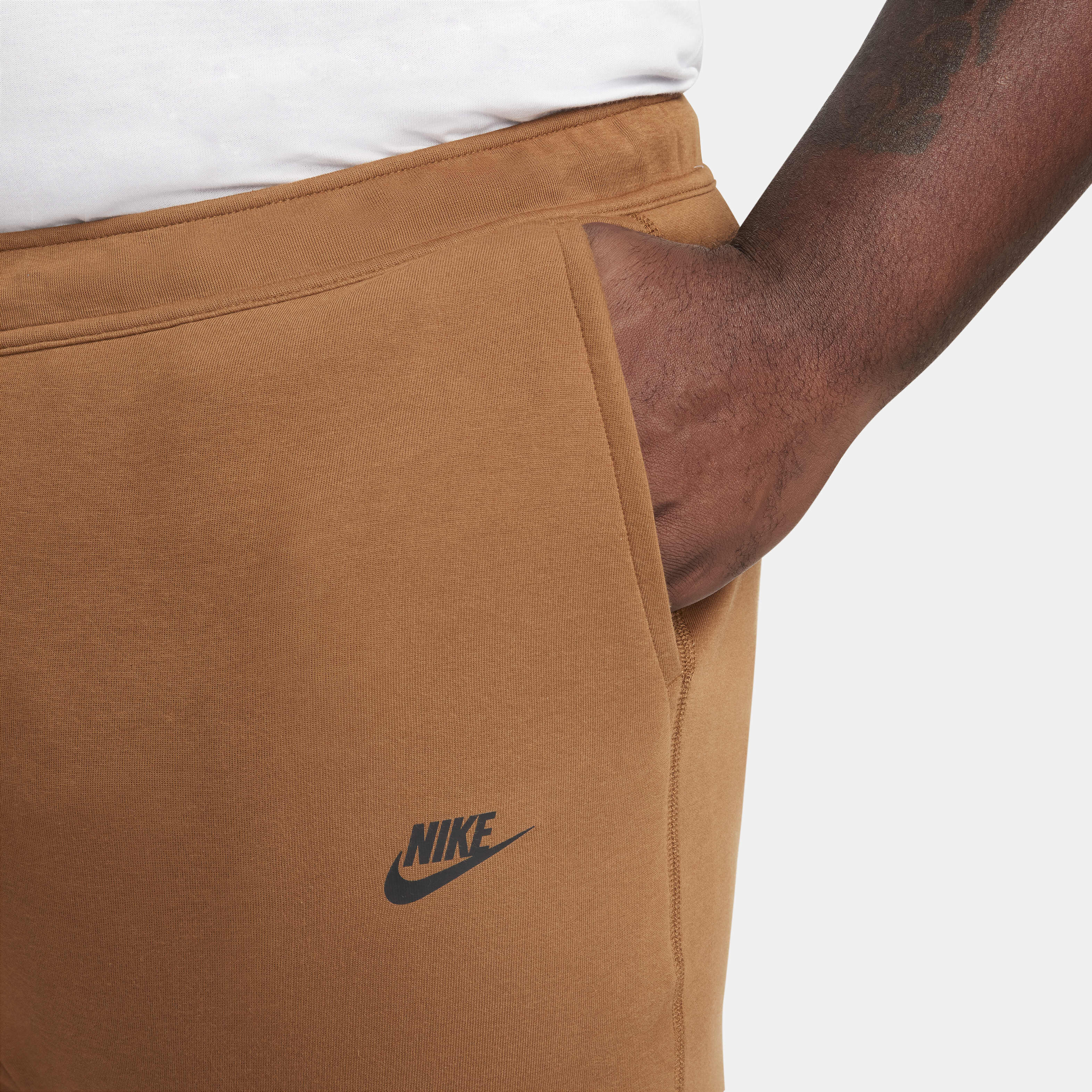 Nike Sportswear Tech Fleece image number 13
