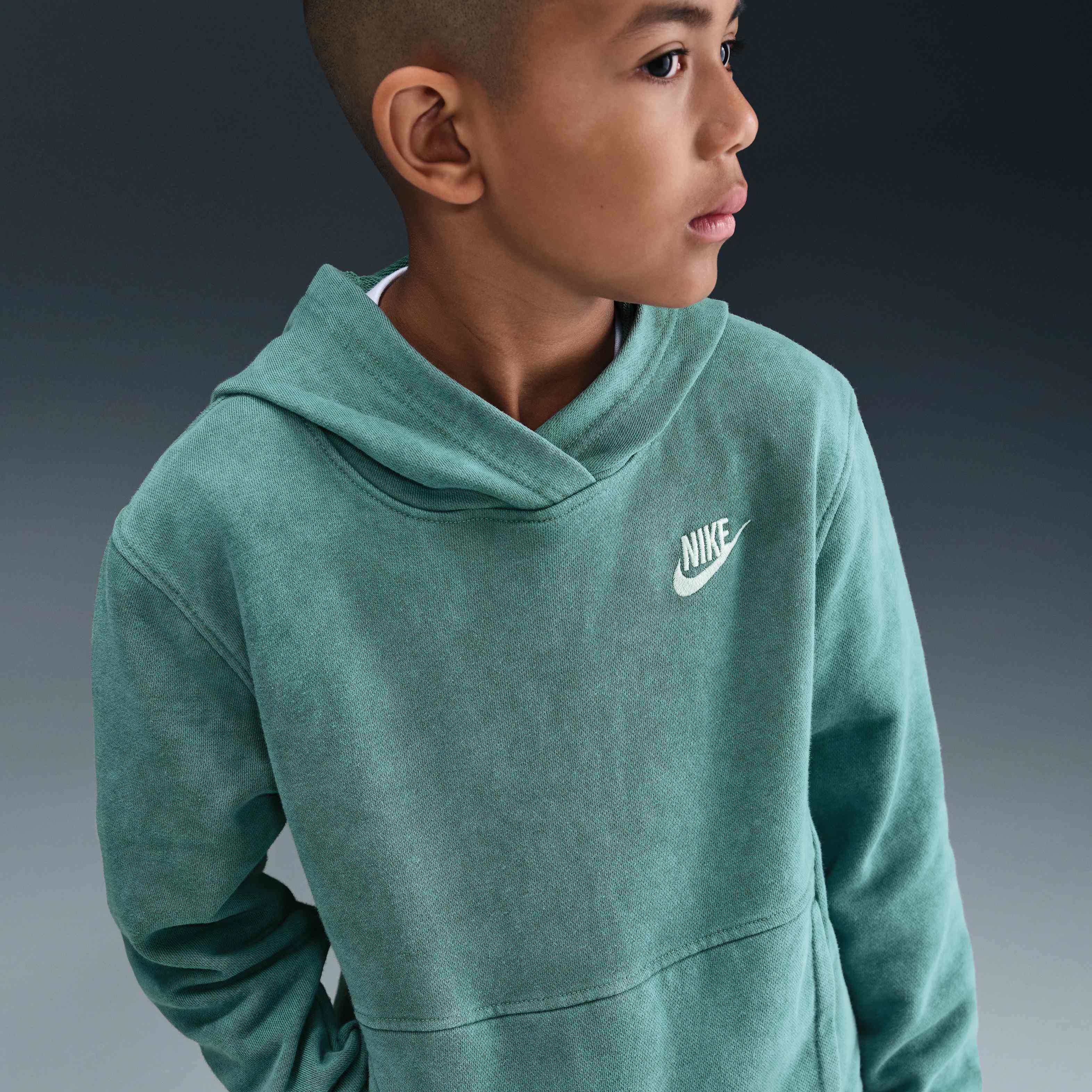 نايكي سبورتسوير image number 2