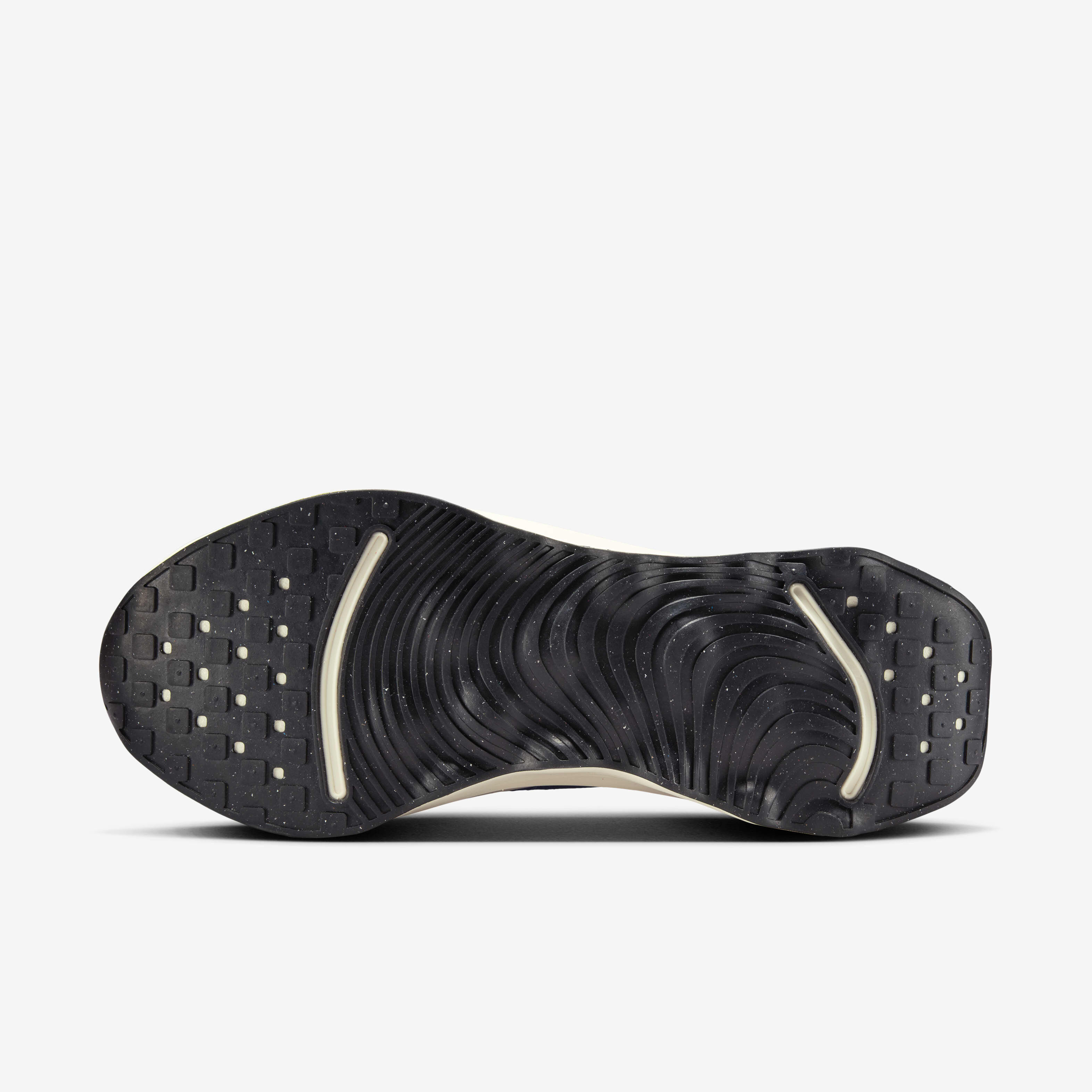 نايكي موتيفا image number 1