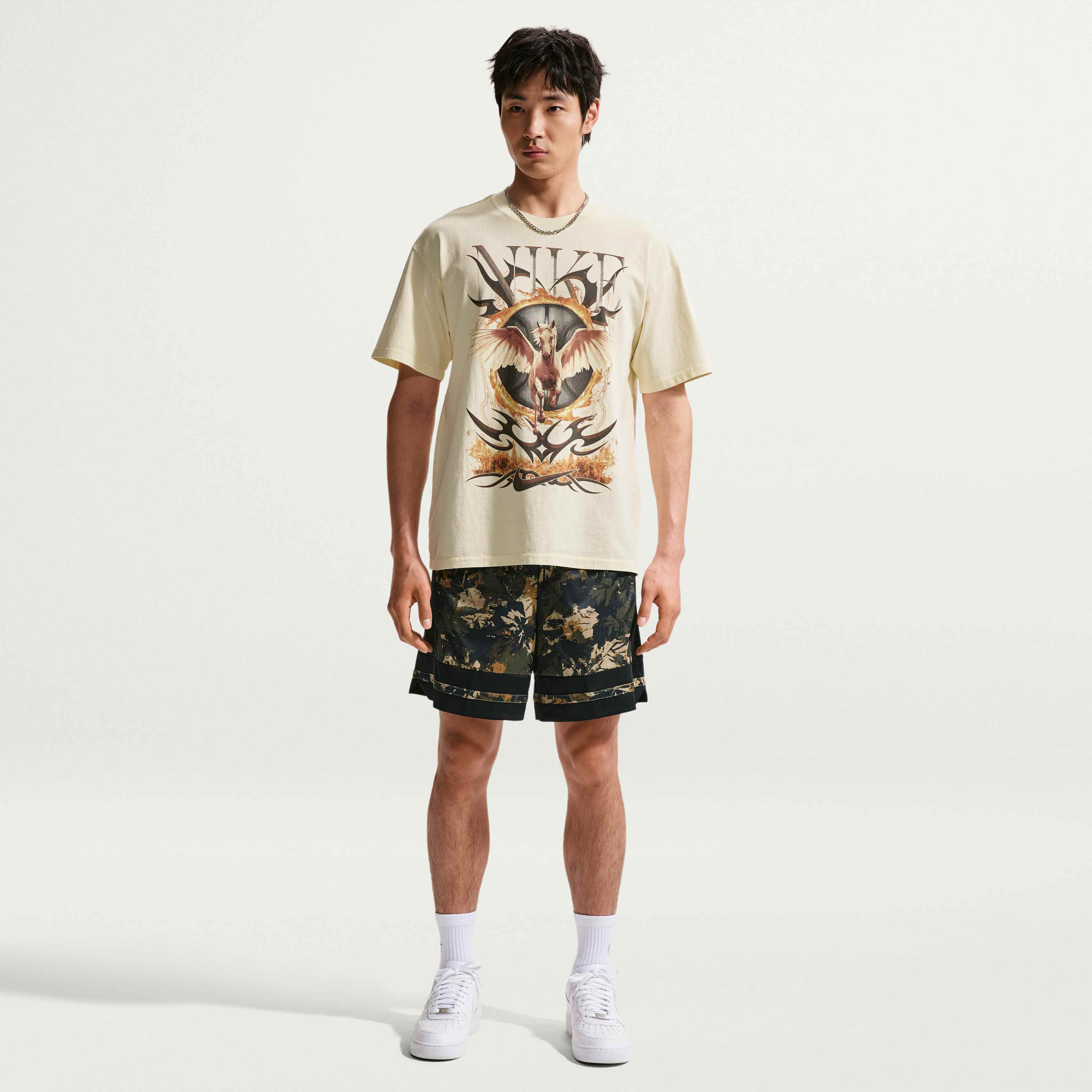 Nike Classic image number 0
