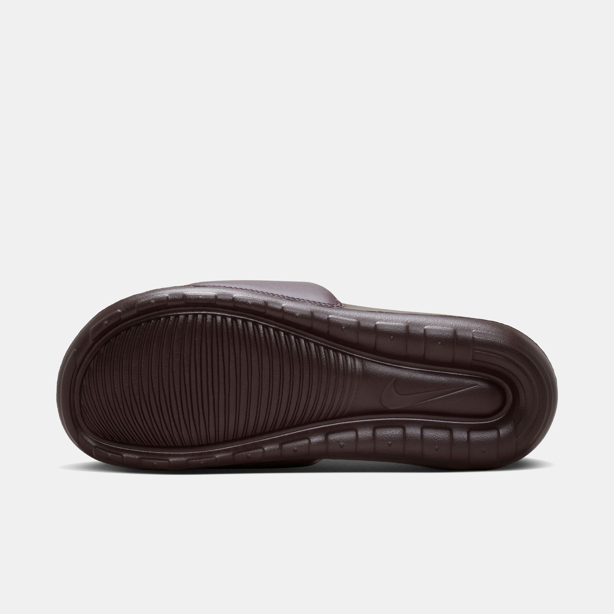 Nike Victori One image number 5