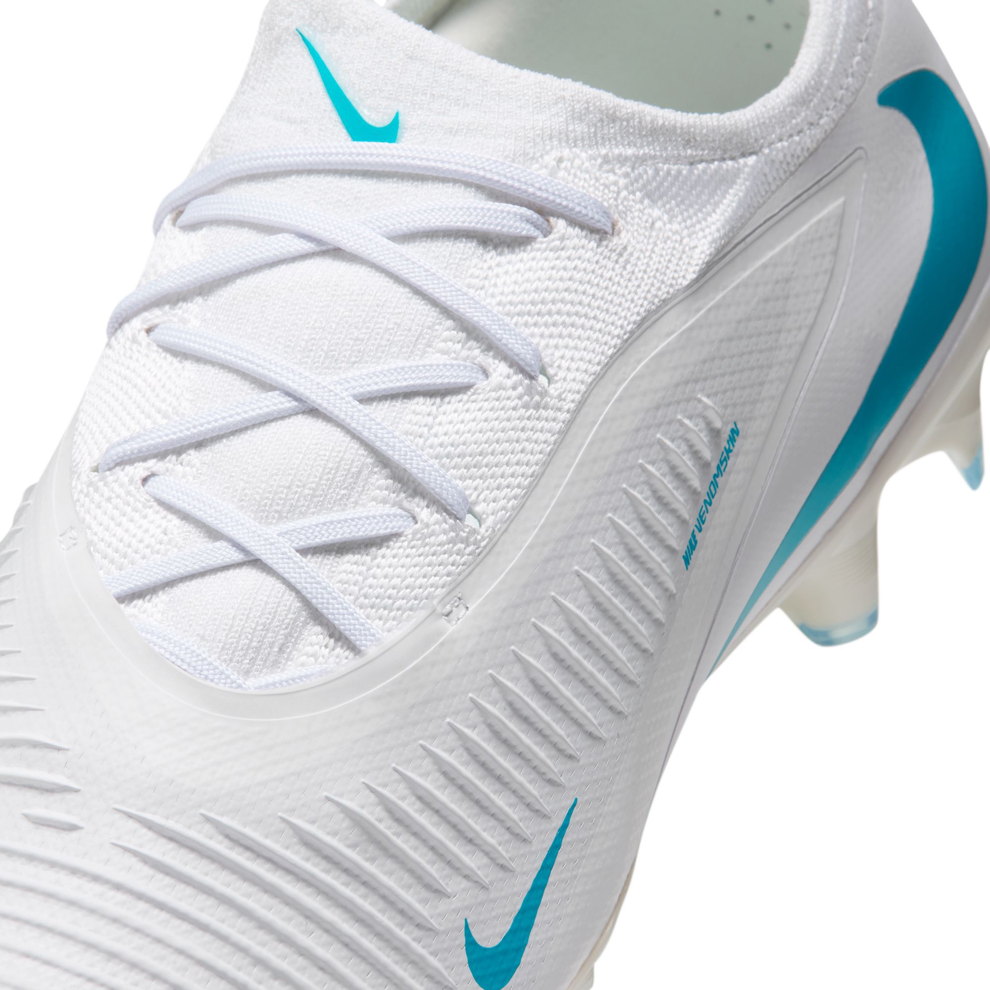 Nike Phantom 6 Low Pro image number 9
