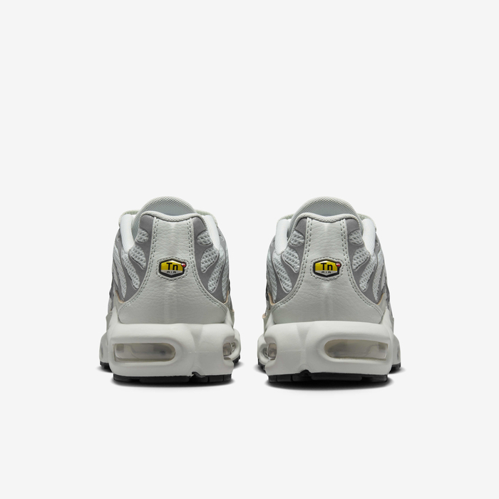 Nike Air Max Plus image number 6 Nike Air Max Plus image number 6