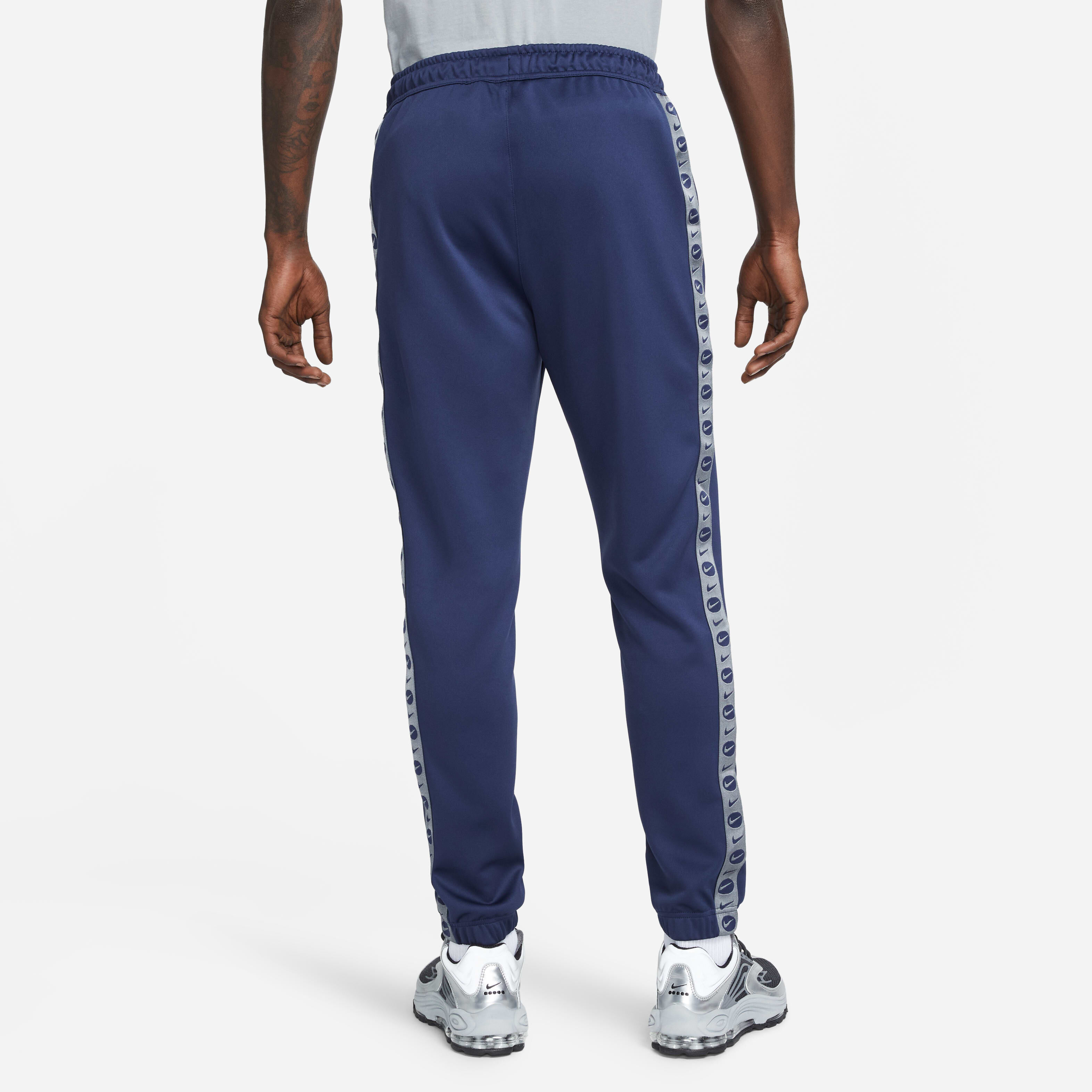 نايكي سبورتسوير سووش ليج image number 1