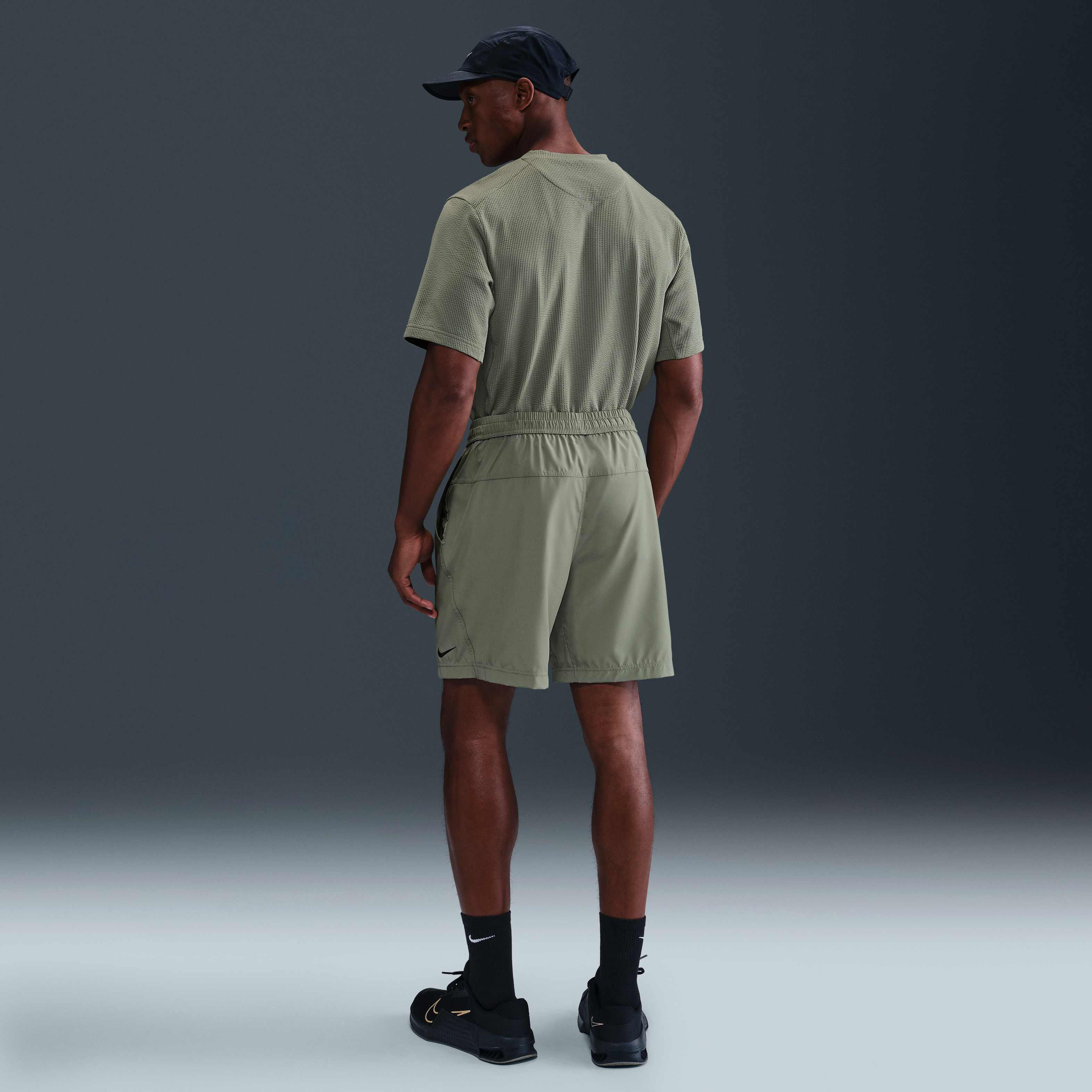 نايكي فورم image number 3