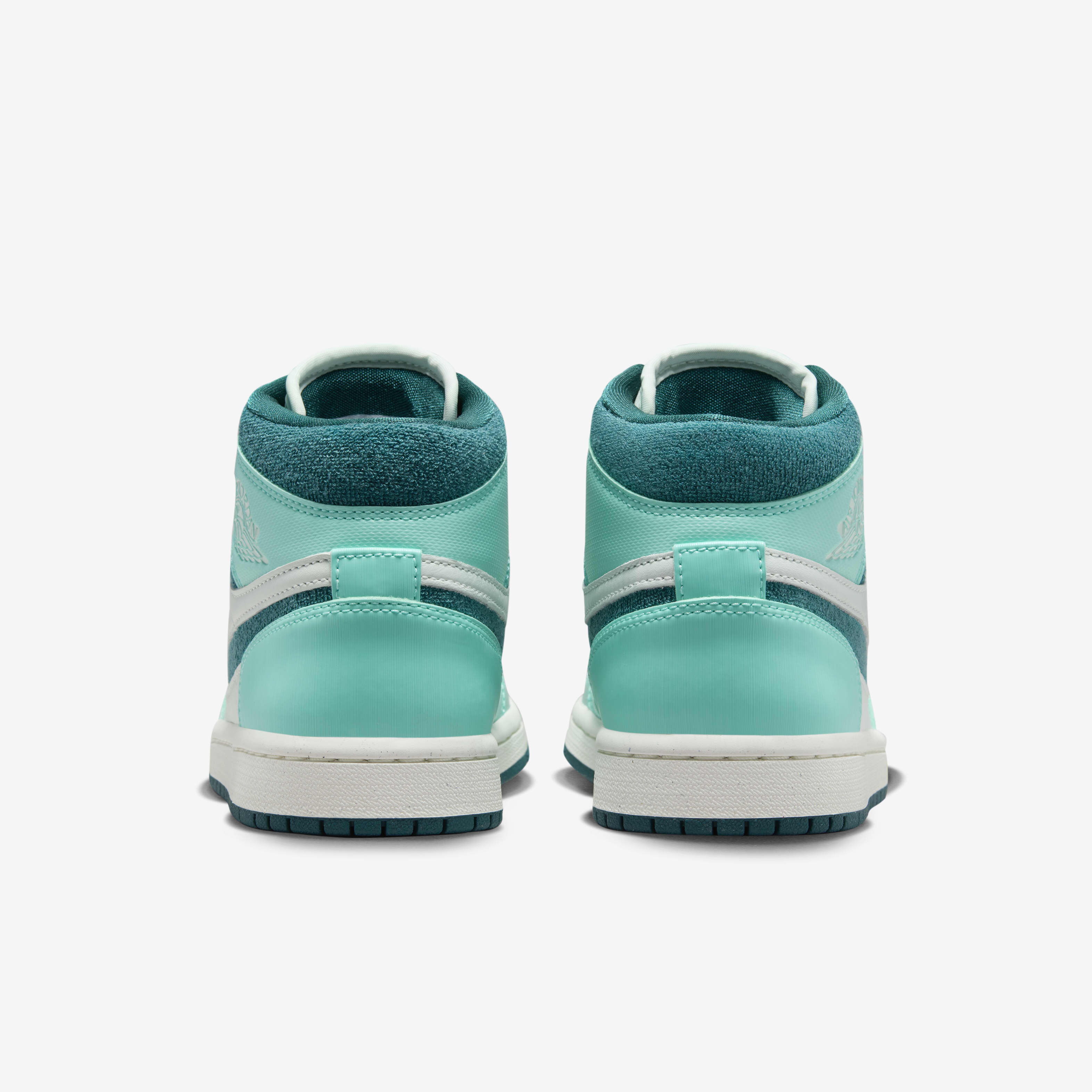 Air Jordan 1 Mid SE image number 5