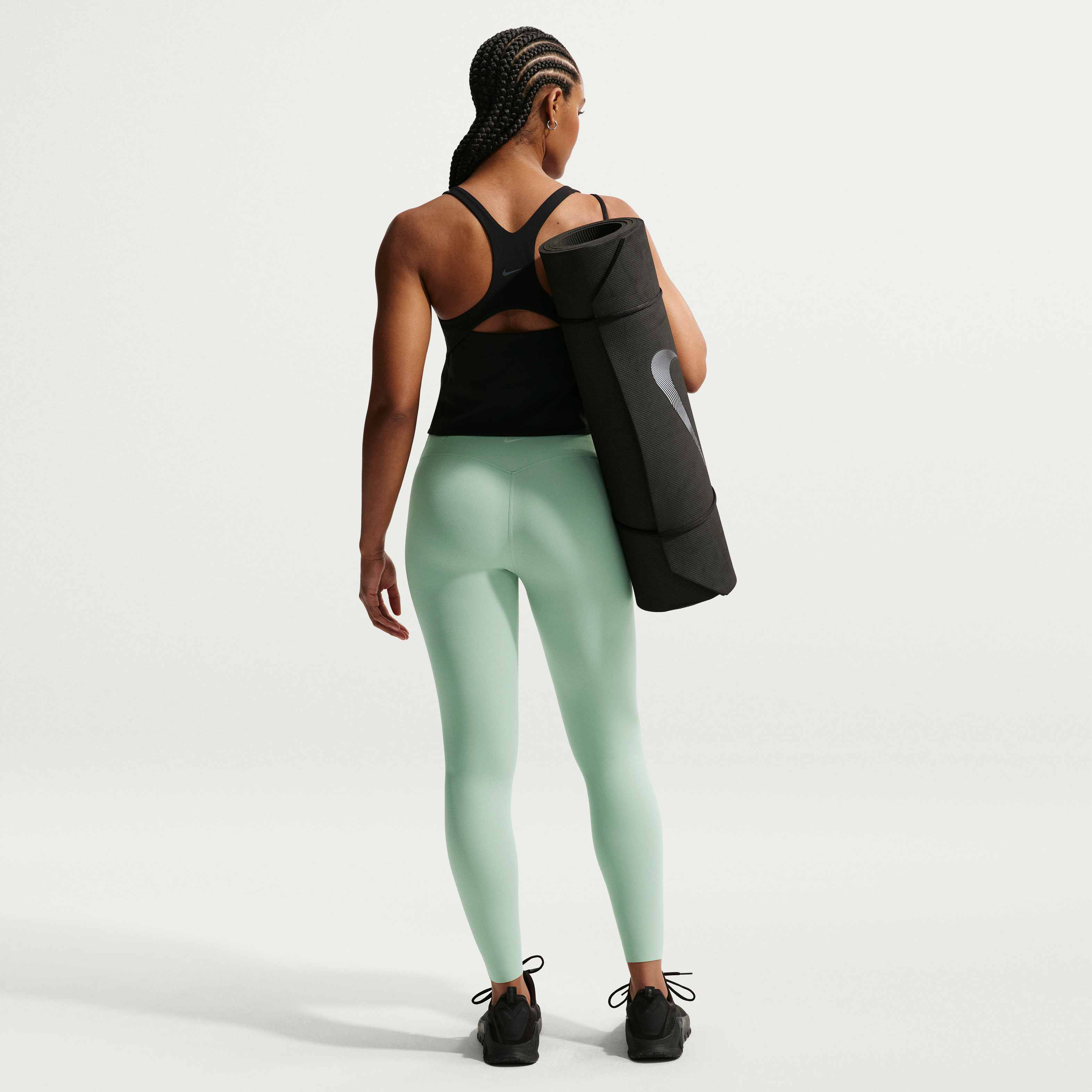 Nike Zenvy image number 4