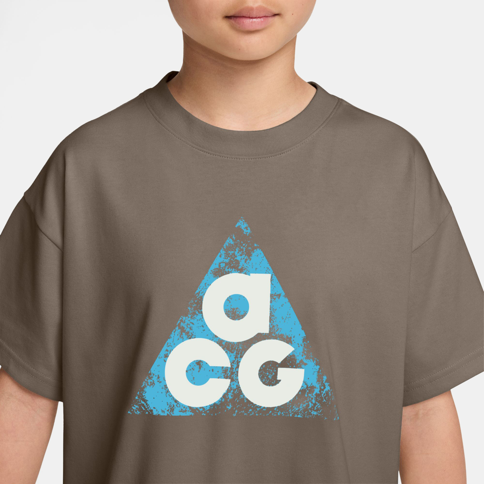 Nike ACG image number 2