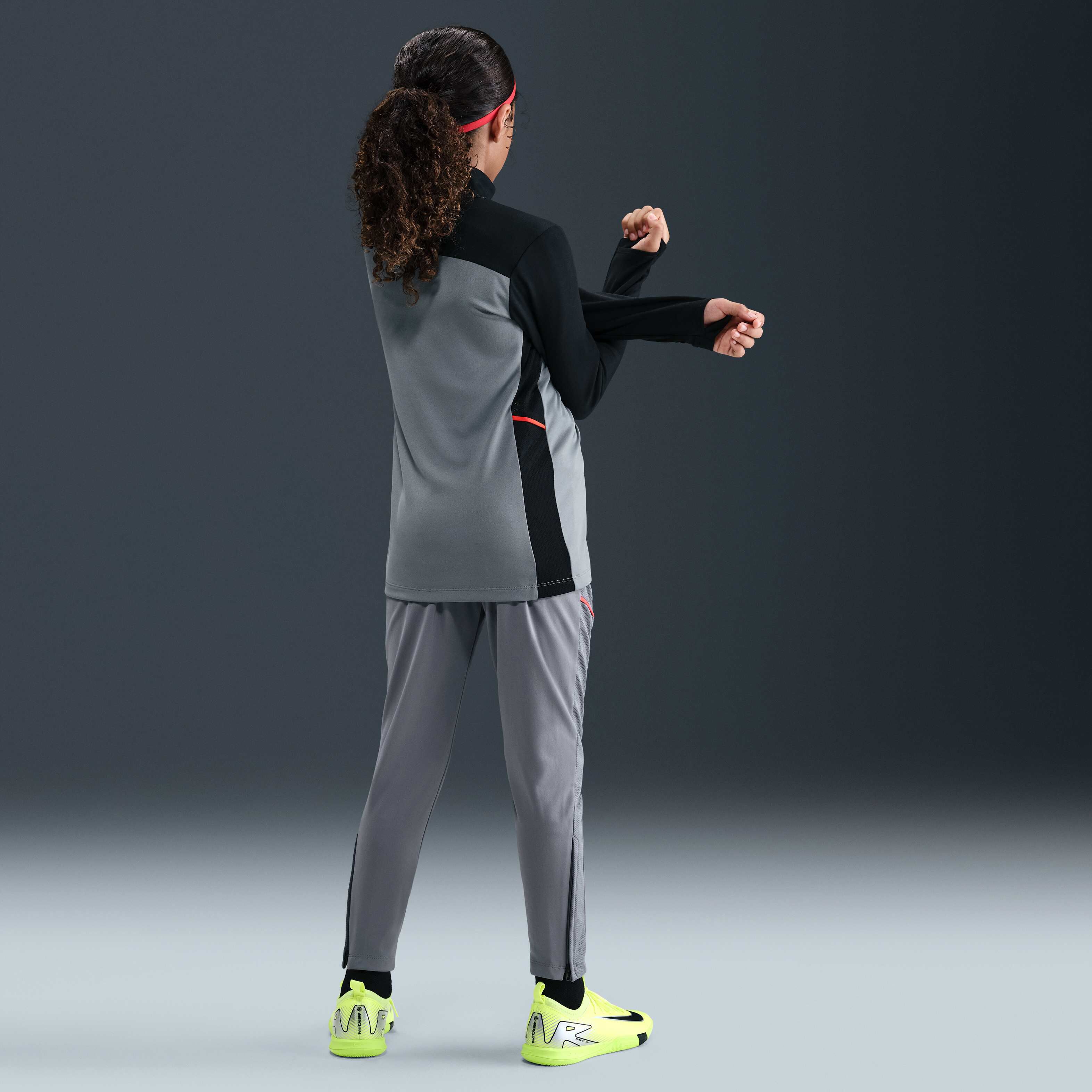 نايكي أكاديمي image number 4