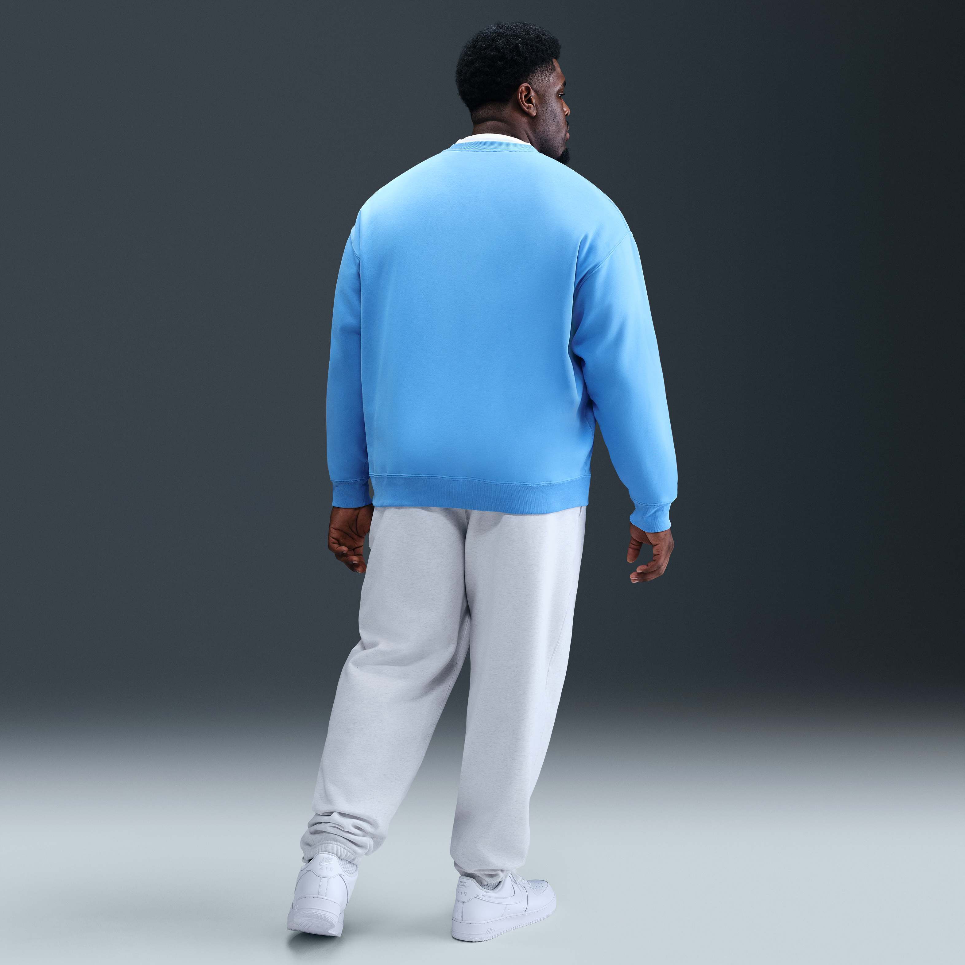 Nike Solo Swoosh image number 10