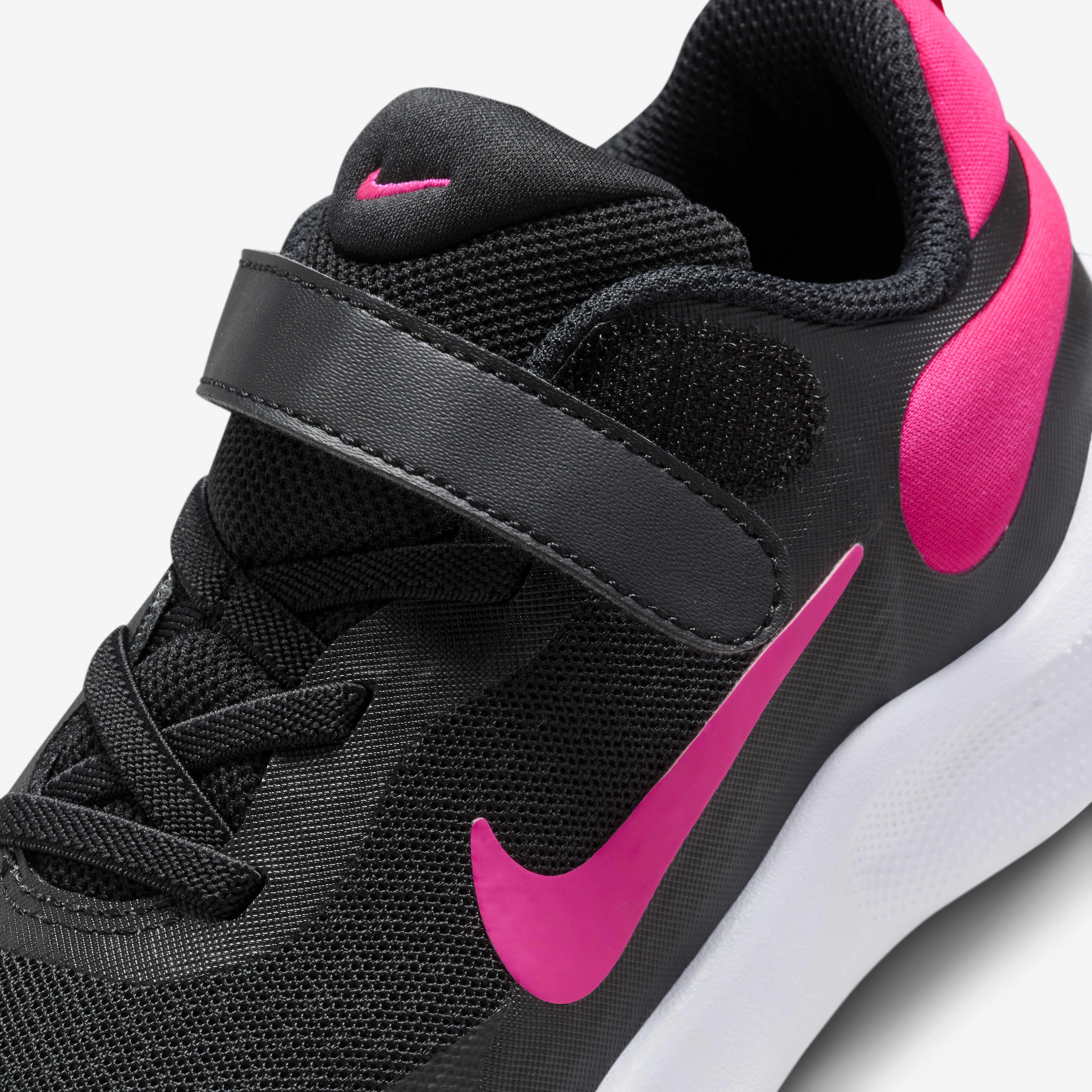 Nike revolution basketball shoes hot sale