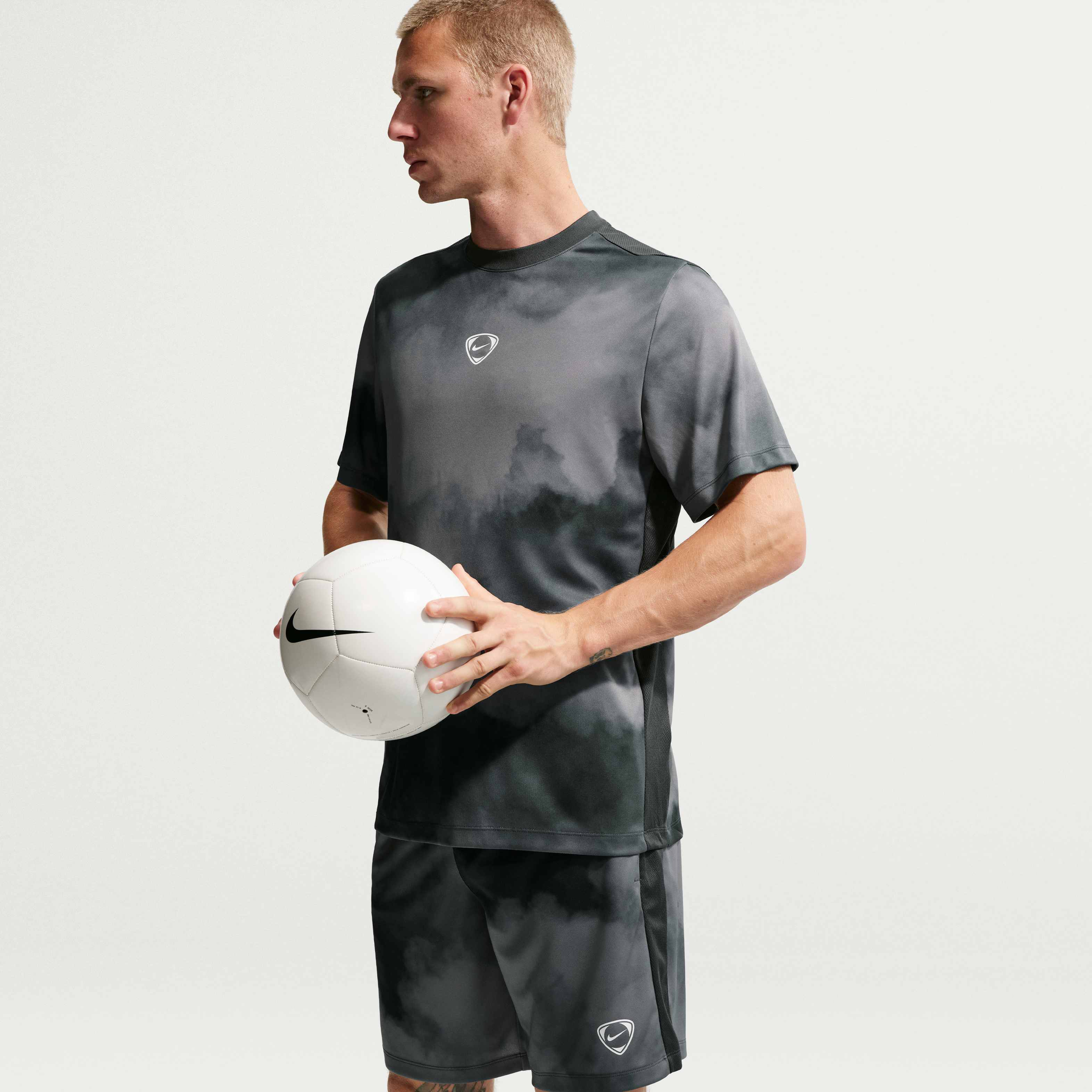 Nike Academy+ image number 3